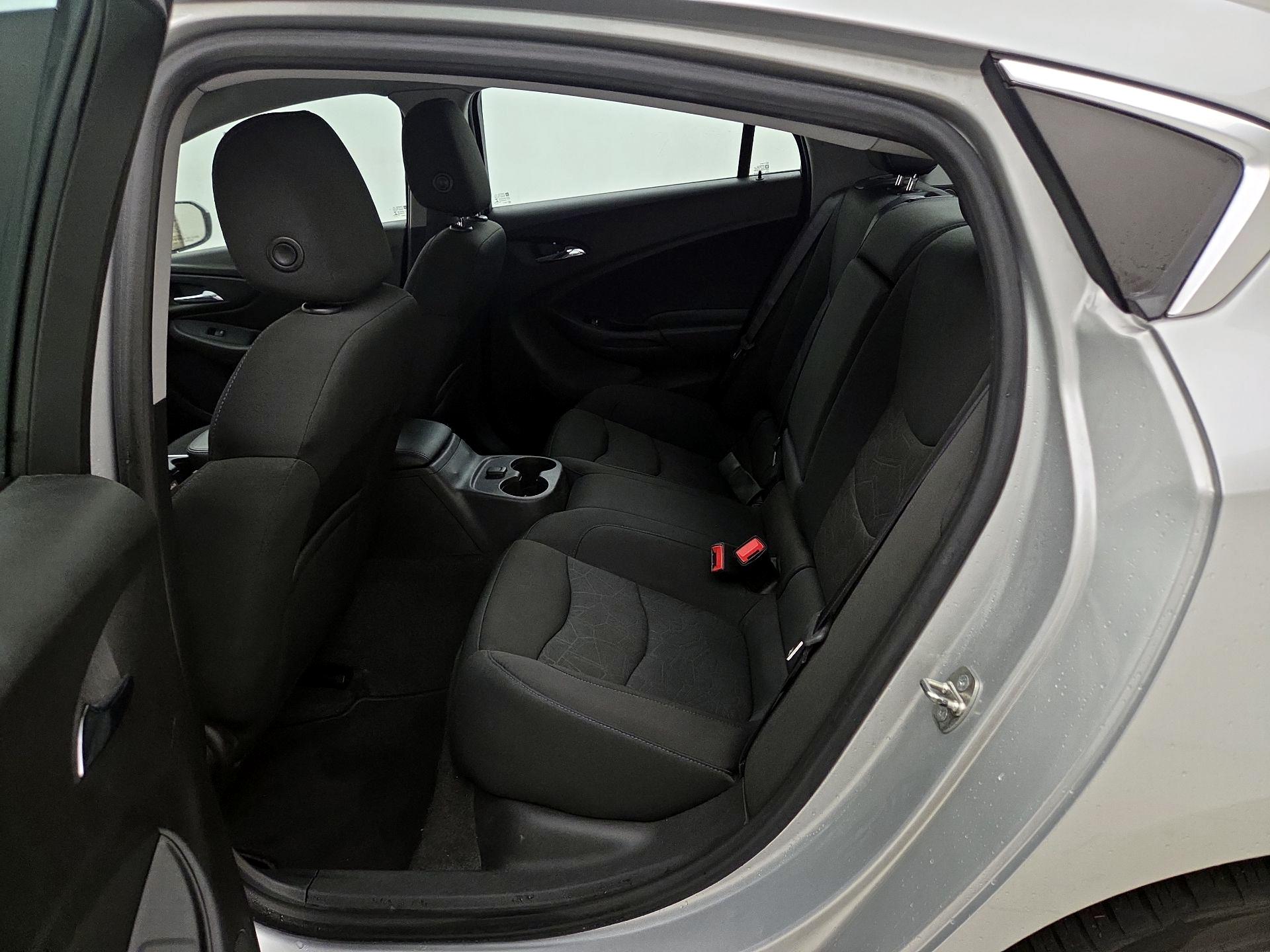 Thumbnail: 2016 Chevrolet Volt - 19