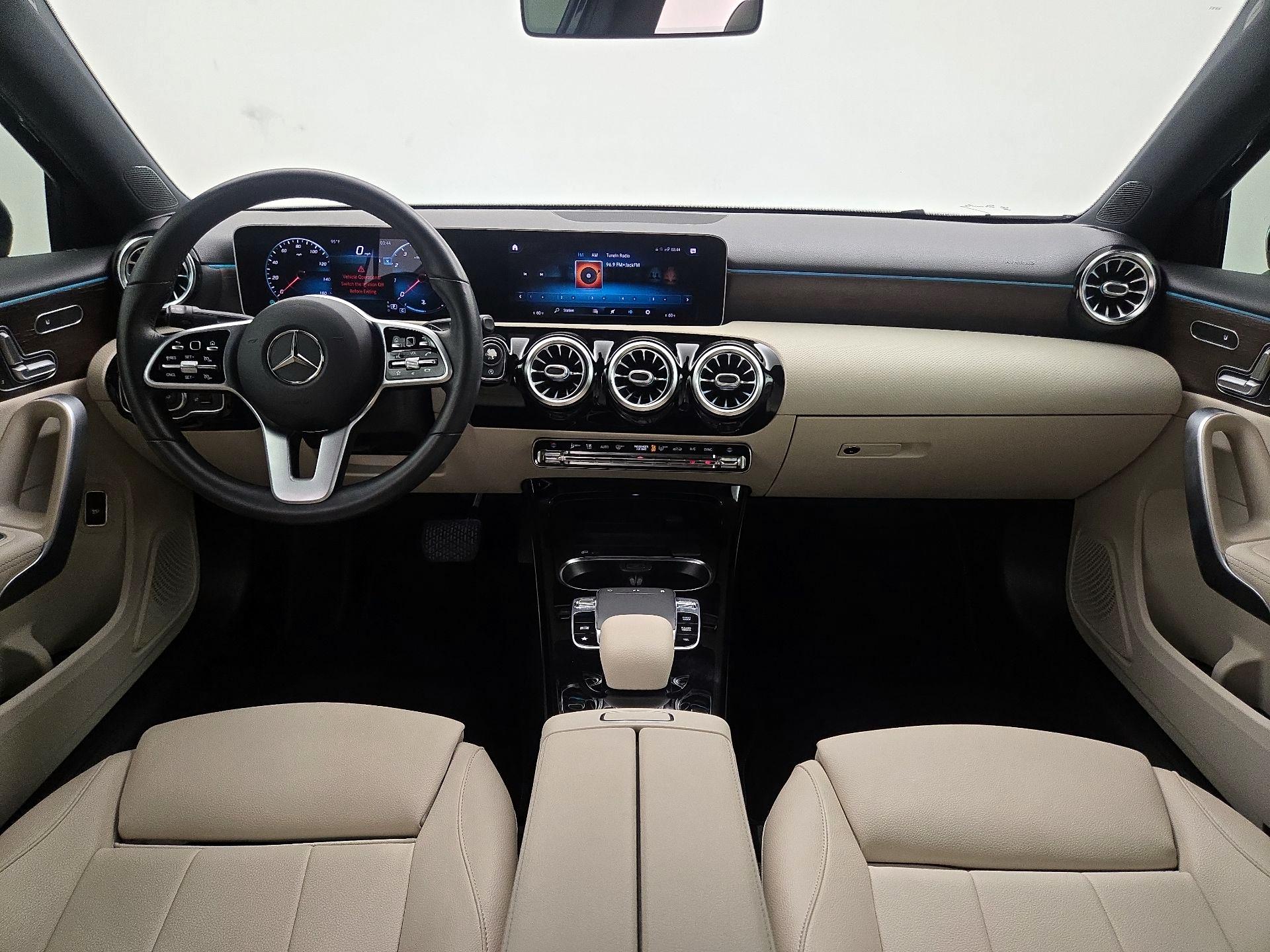 Thumbnail: 2019 Mercedes-Benz A-Class - 9
