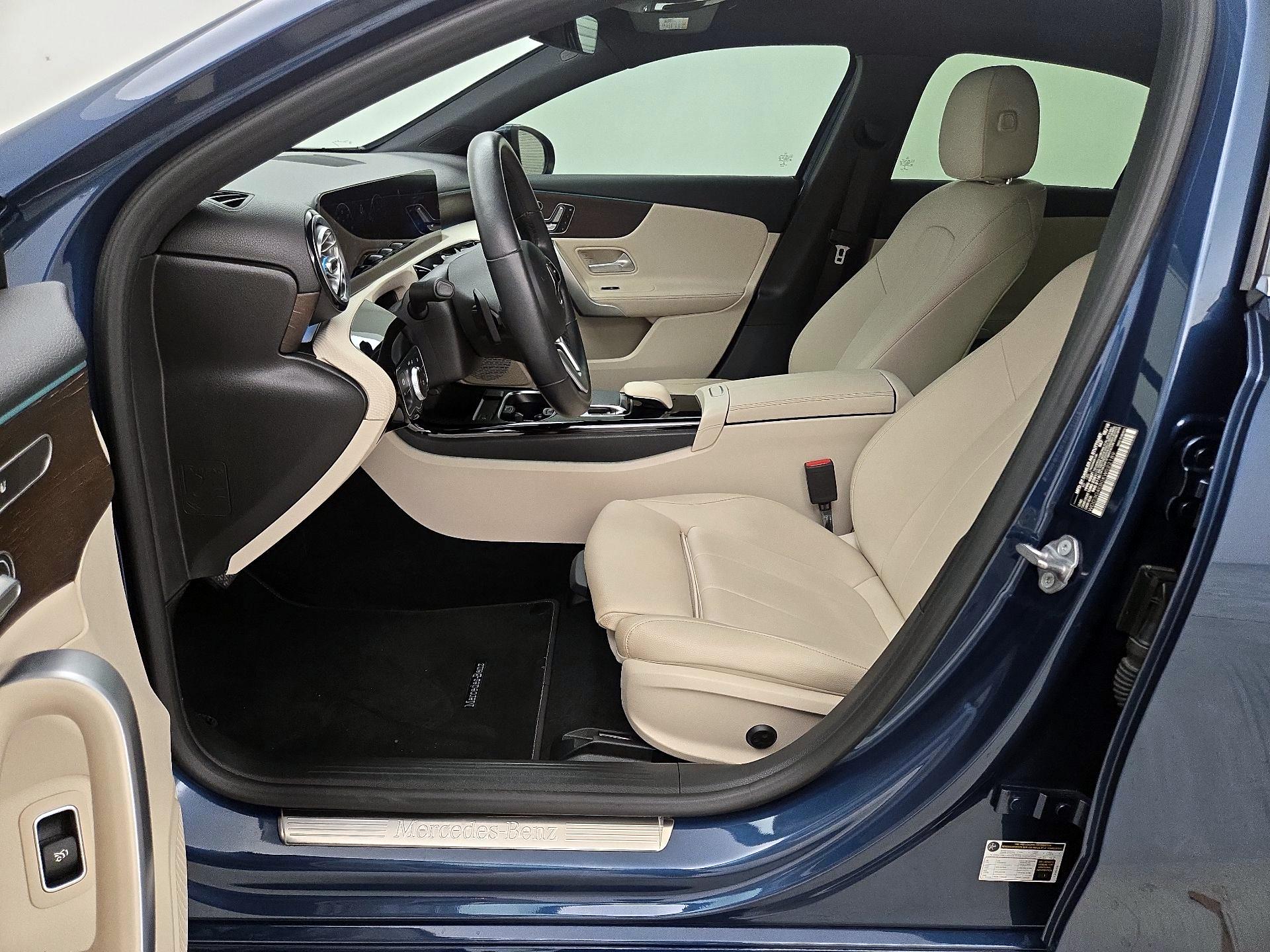 Thumbnail: 2019 Mercedes-Benz A-Class - 11