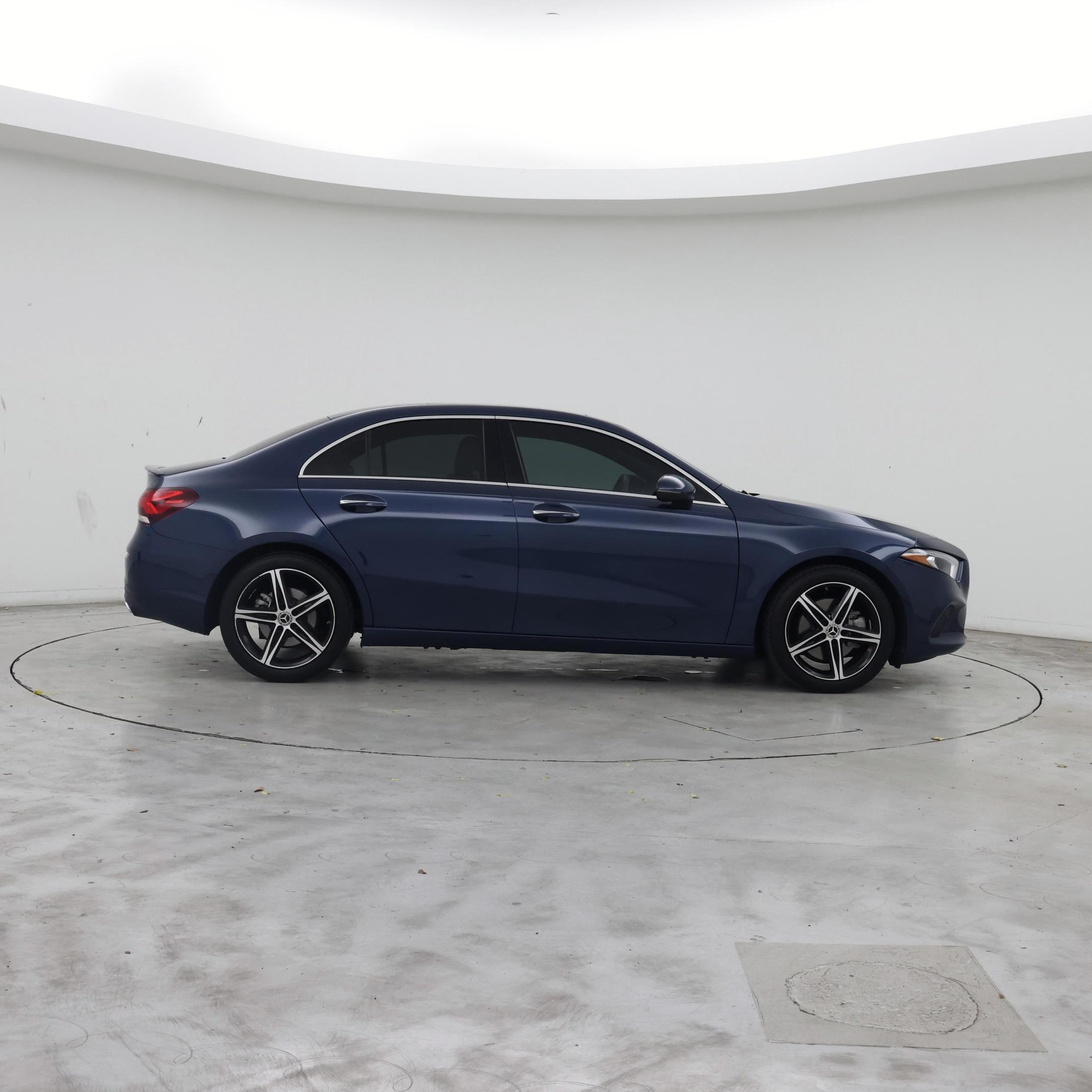 Thumbnail: 2019 Mercedes-Benz A-Class - 7