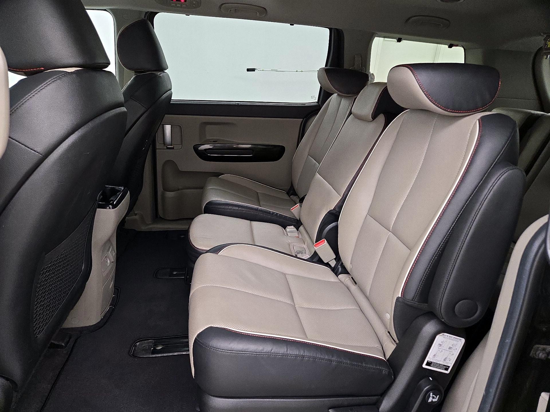 Thumbnail: 2020 Kia Sedona - 20