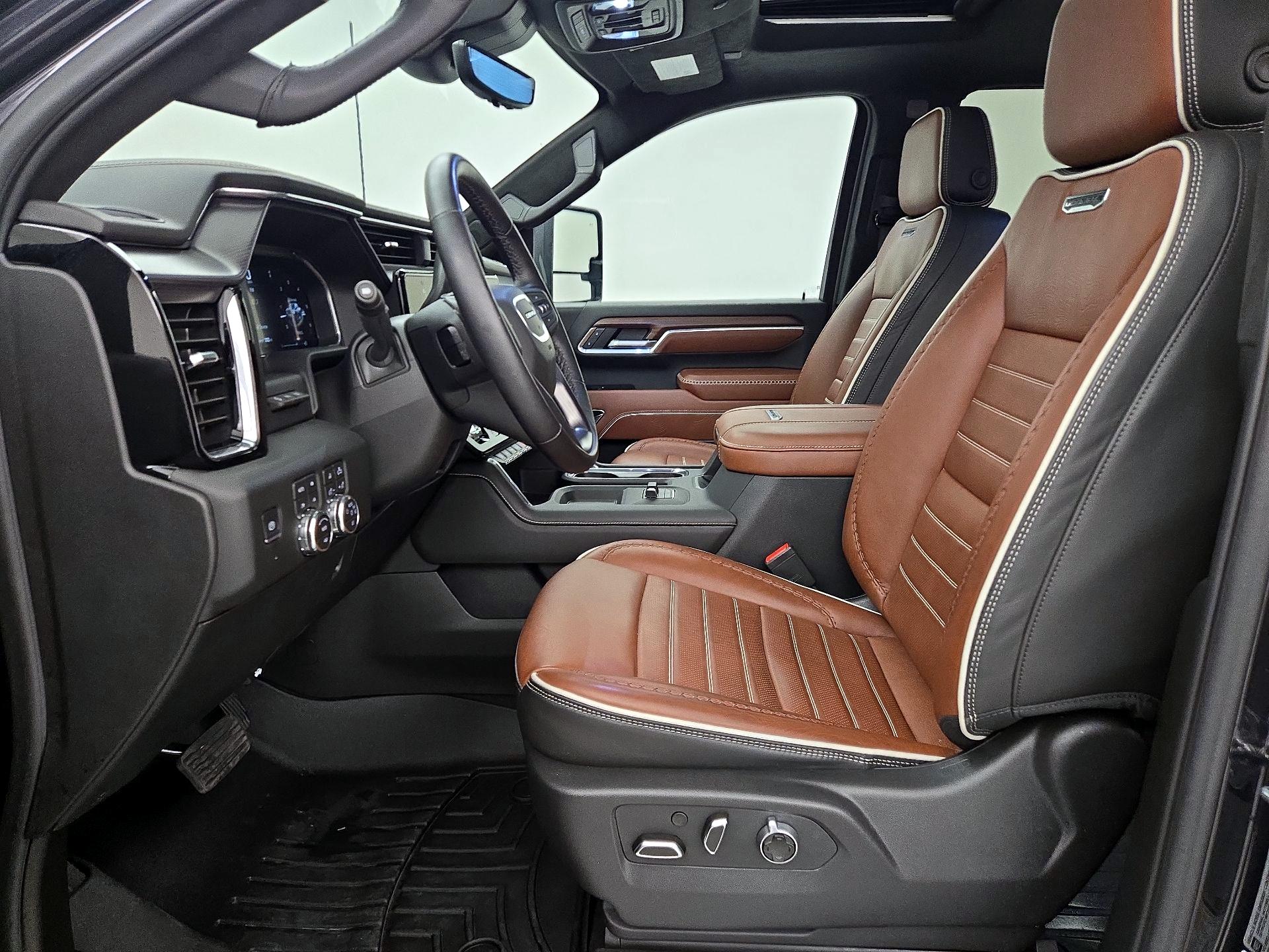 Thumbnail: 2026 GMC Sierra 2500 - 11