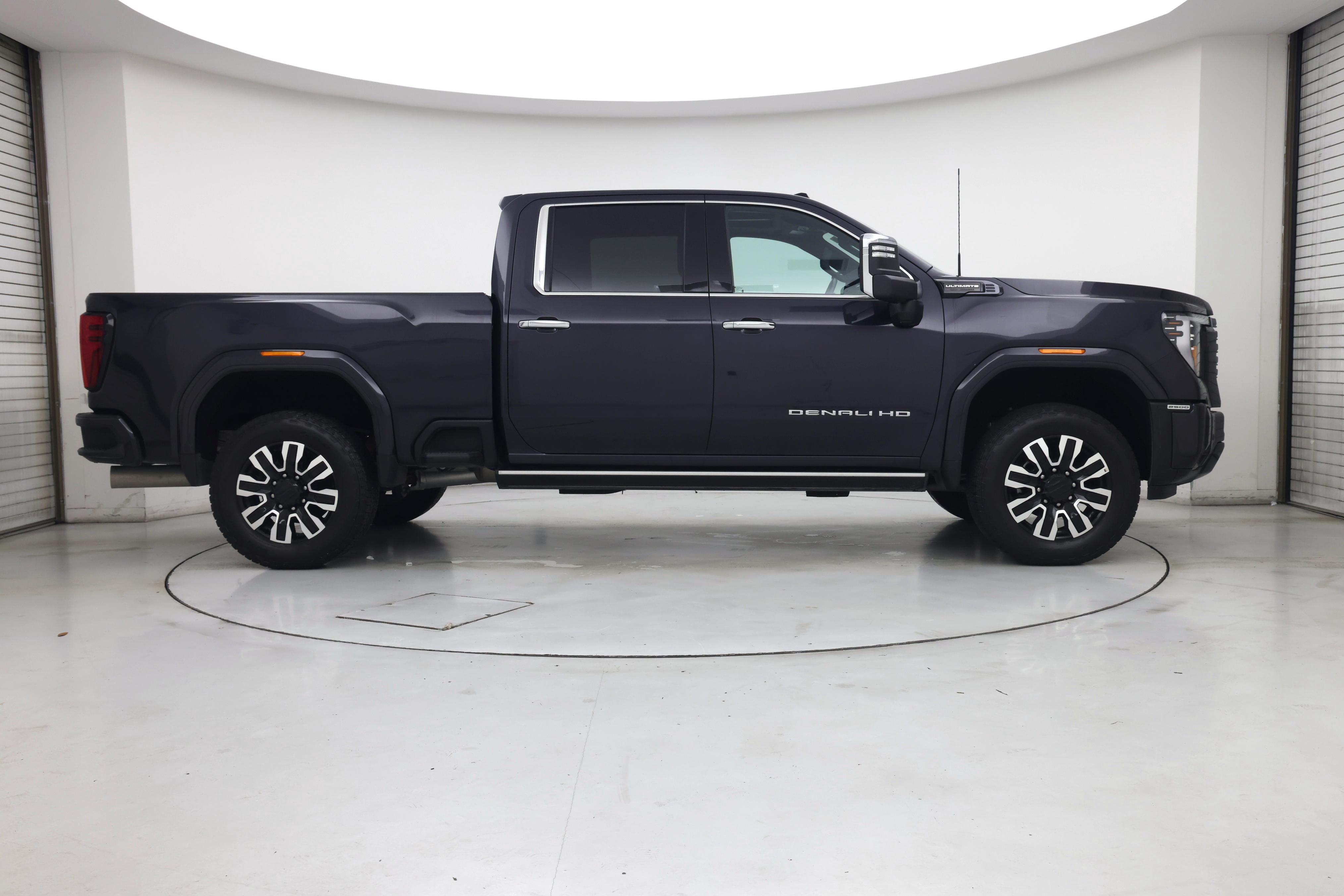 Thumbnail: 2026 GMC Sierra 2500 - 7