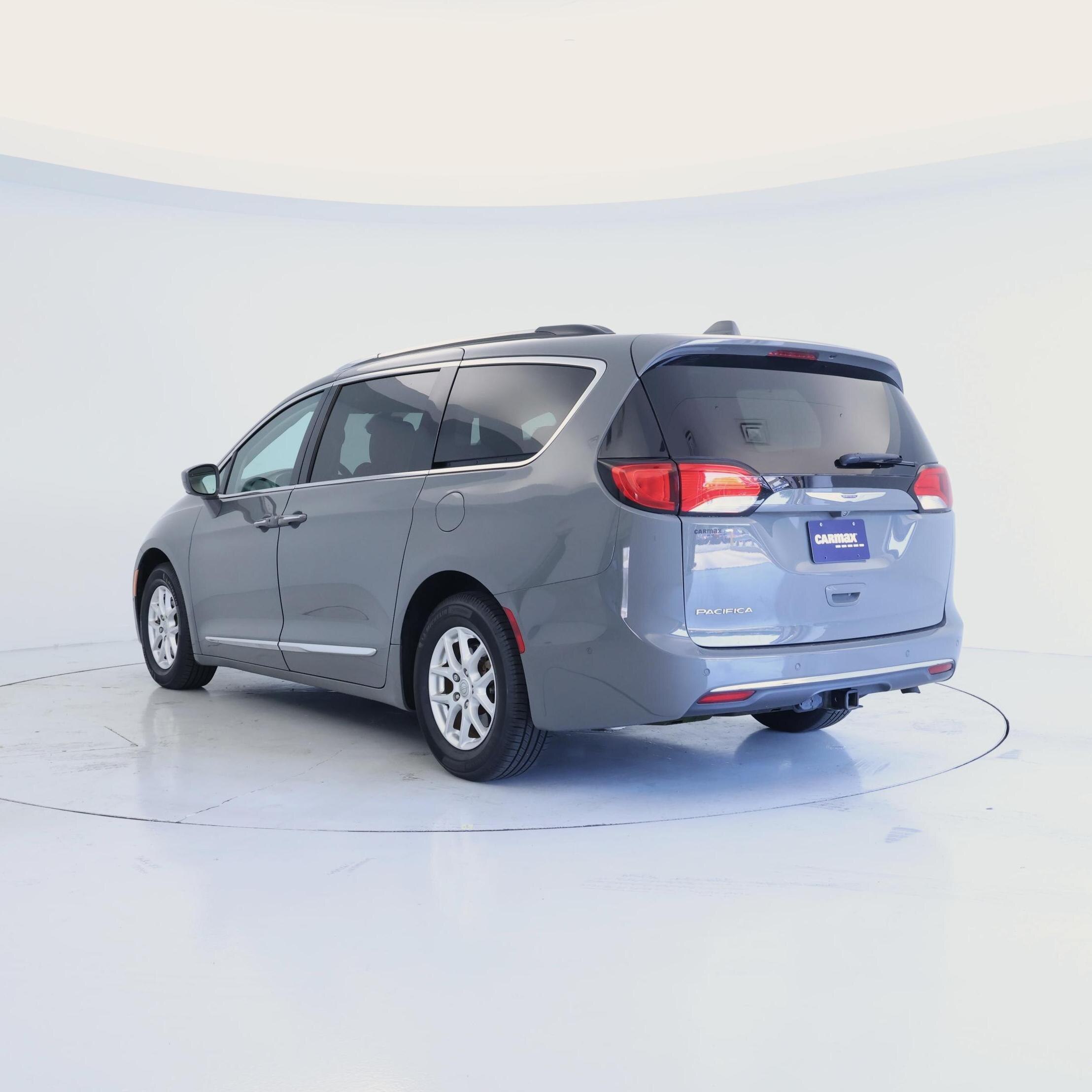 Thumbnail: 2020 Chrysler Pacifica - 2