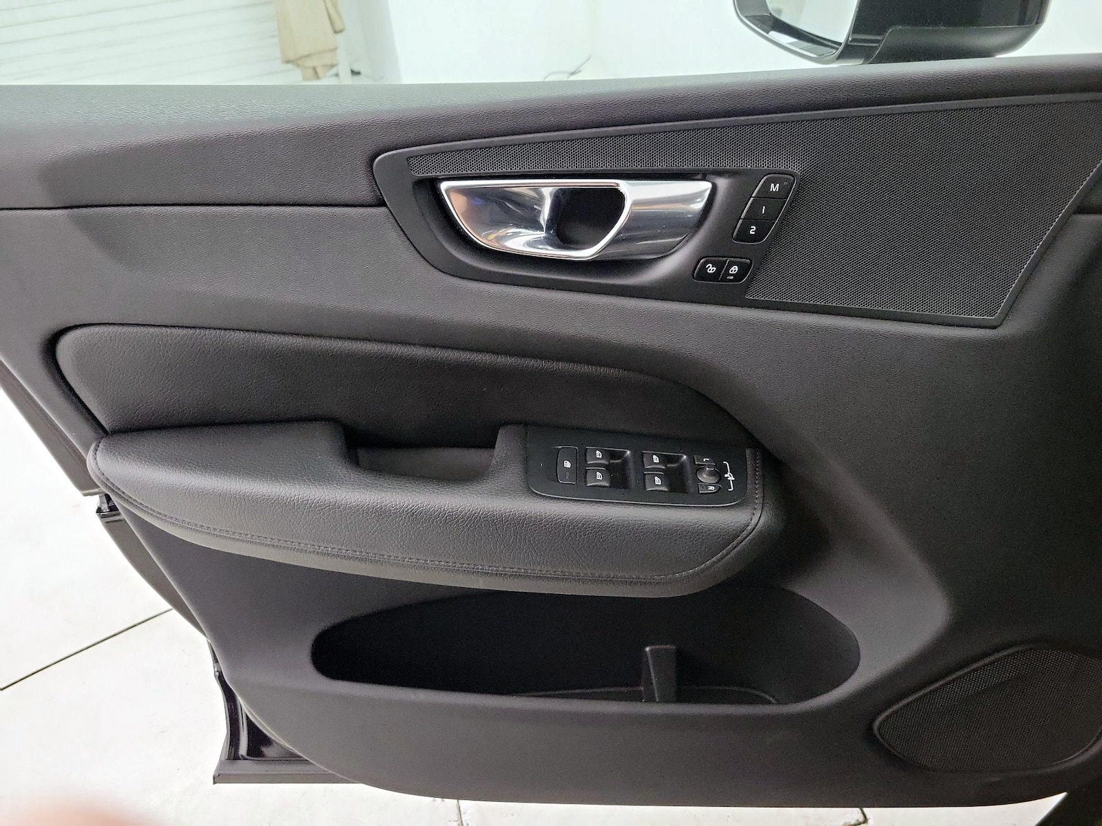 2022 Volvo XC60 Momentum - Photo 13