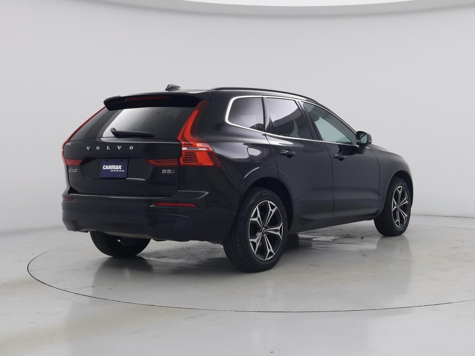 2022 Volvo XC60 Momentum - Photo 9