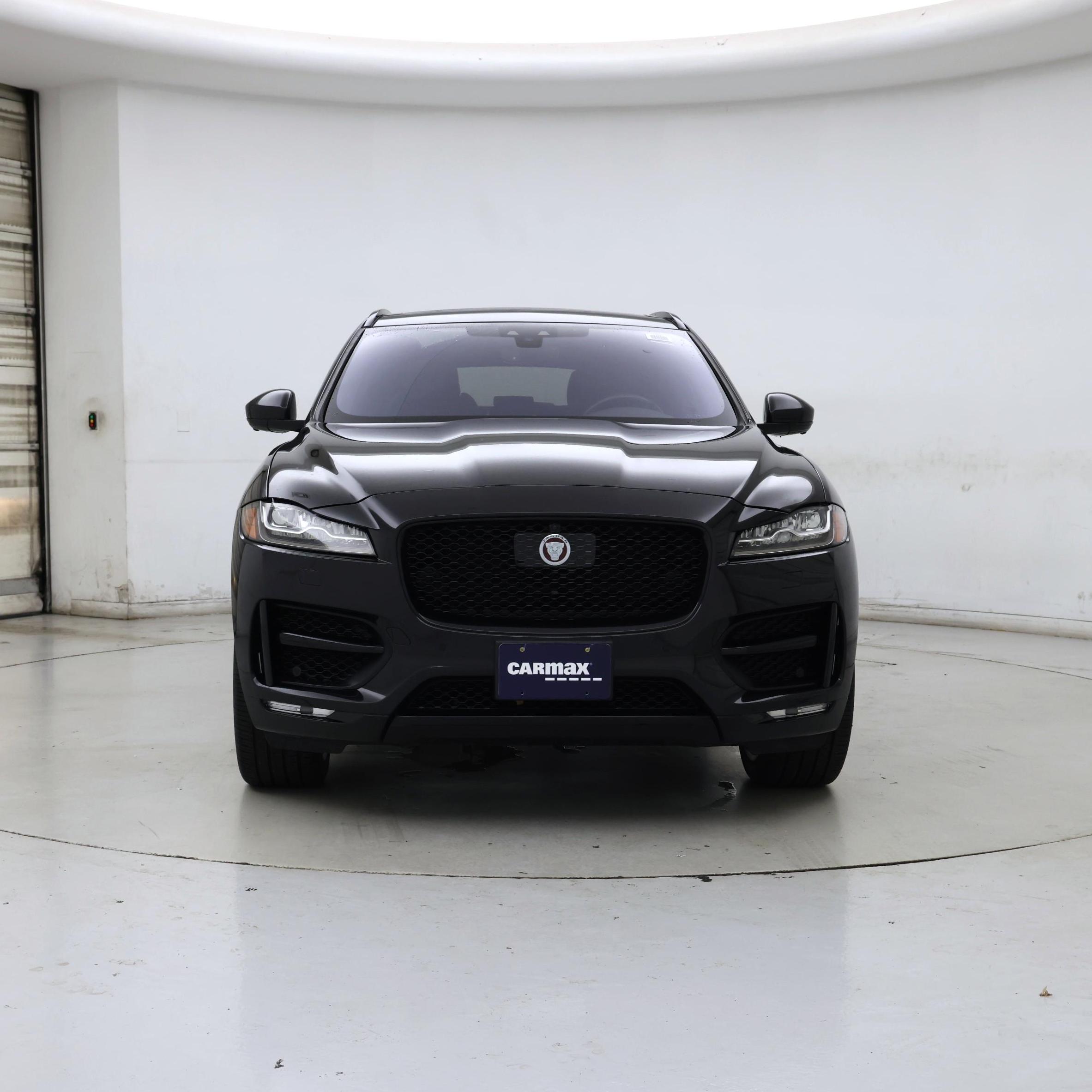 Thumbnail: 2019 Jaguar F-Pace - 5