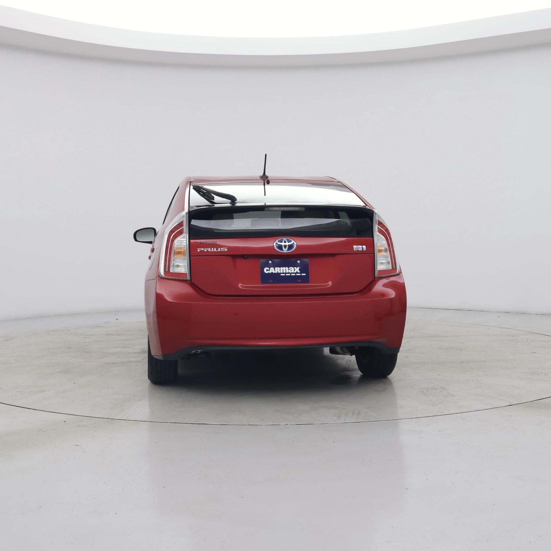 Thumbnail: 2015 Toyota Prius - 6