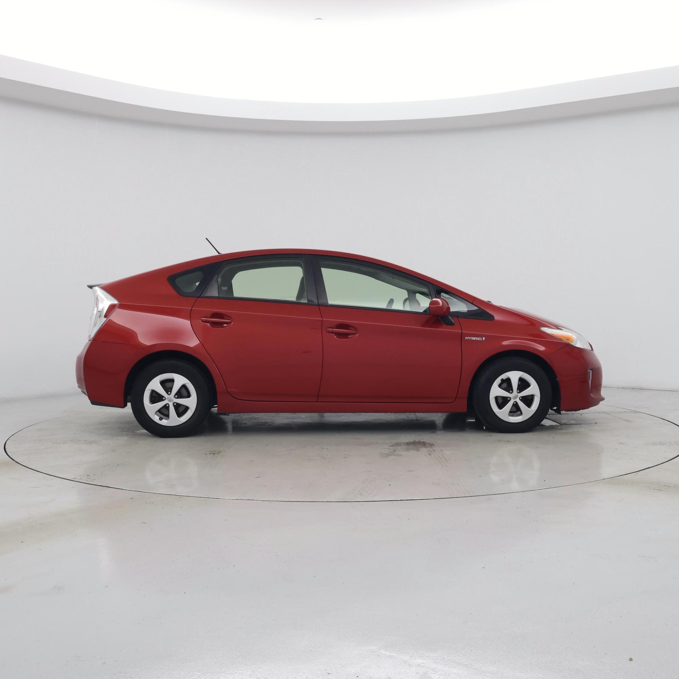 Thumbnail: 2015 Toyota Prius - 7