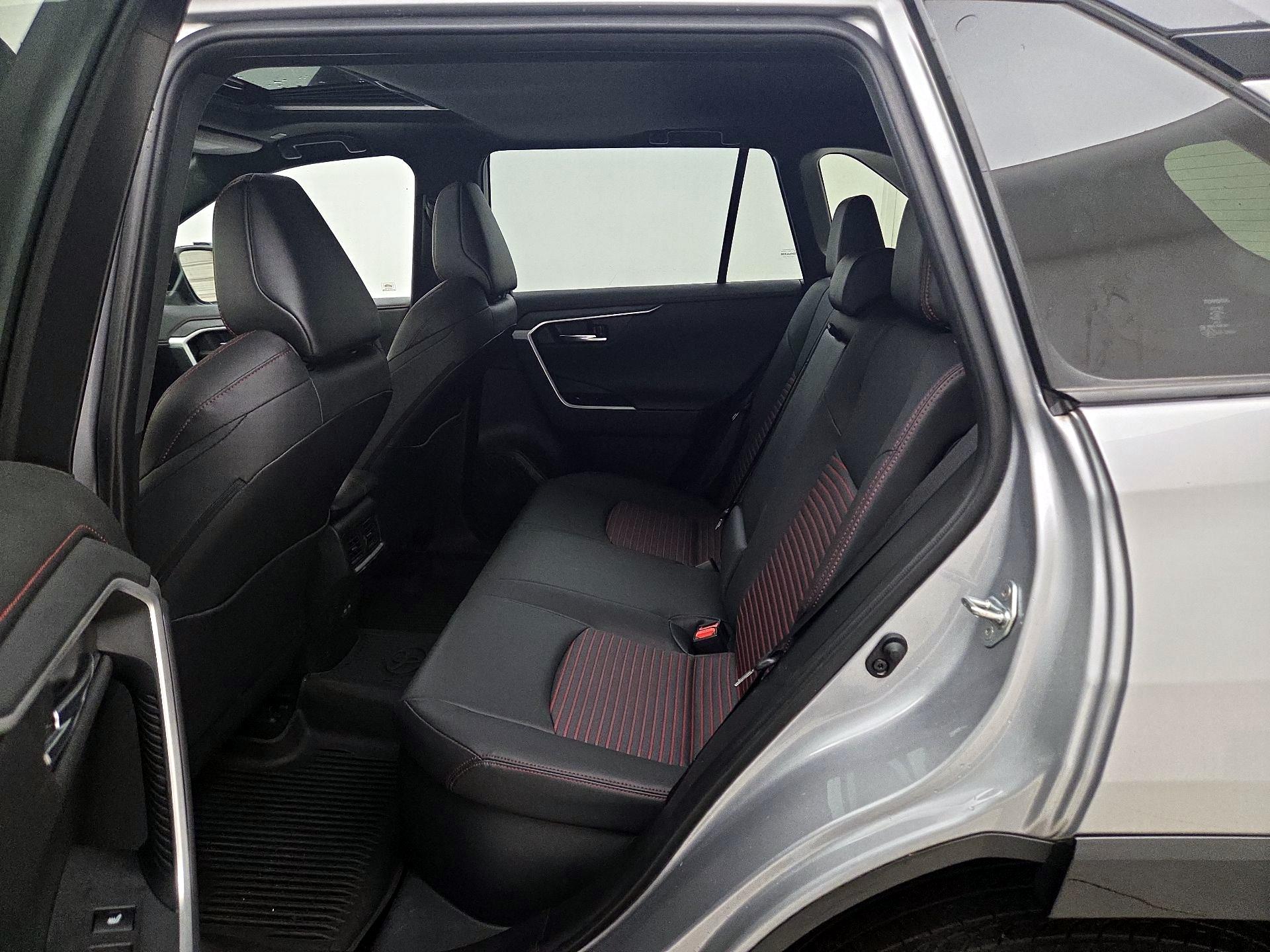 Thumbnail: 2024 Toyota RAV4 - 20