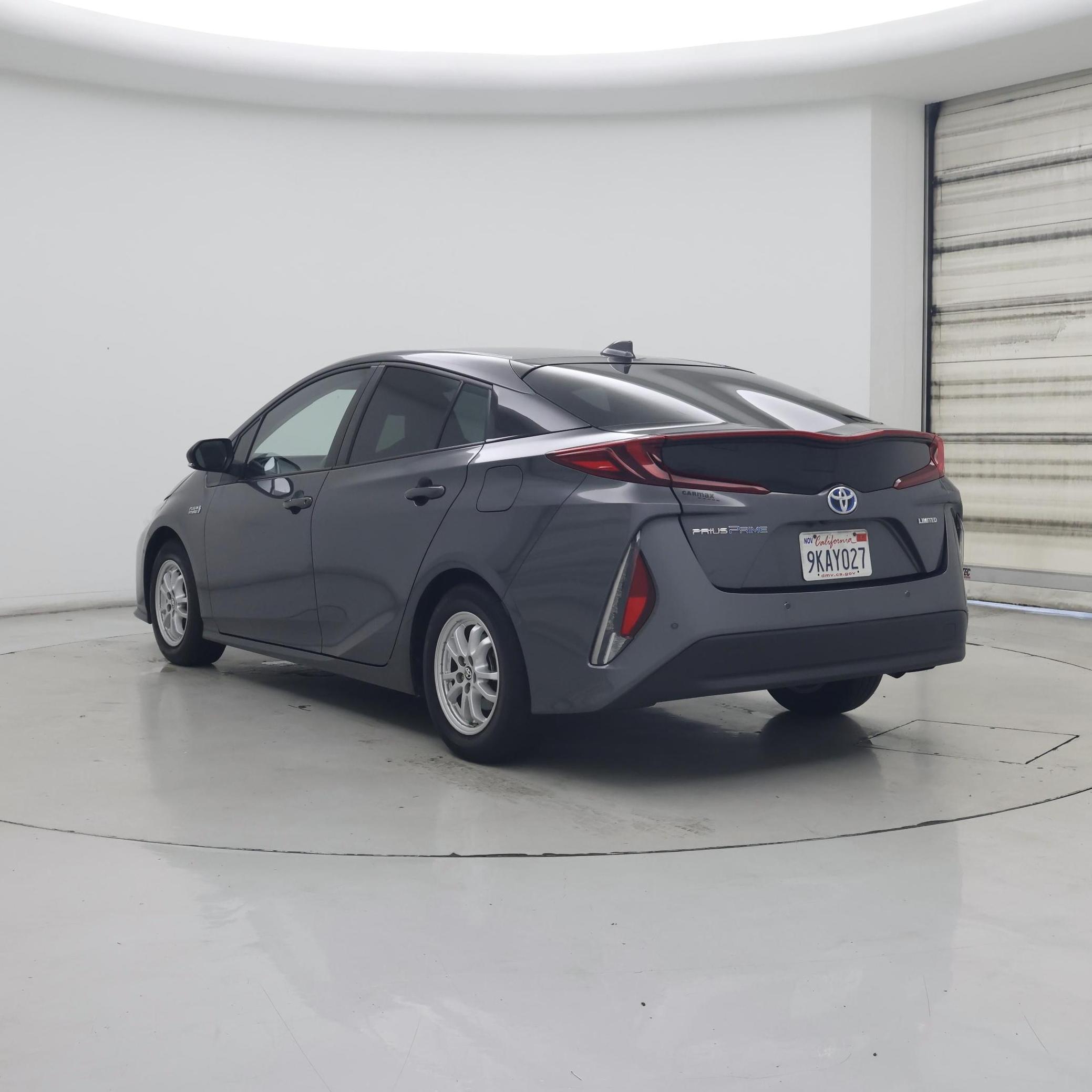 Thumbnail: 2021 Toyota Prius Prime - 2