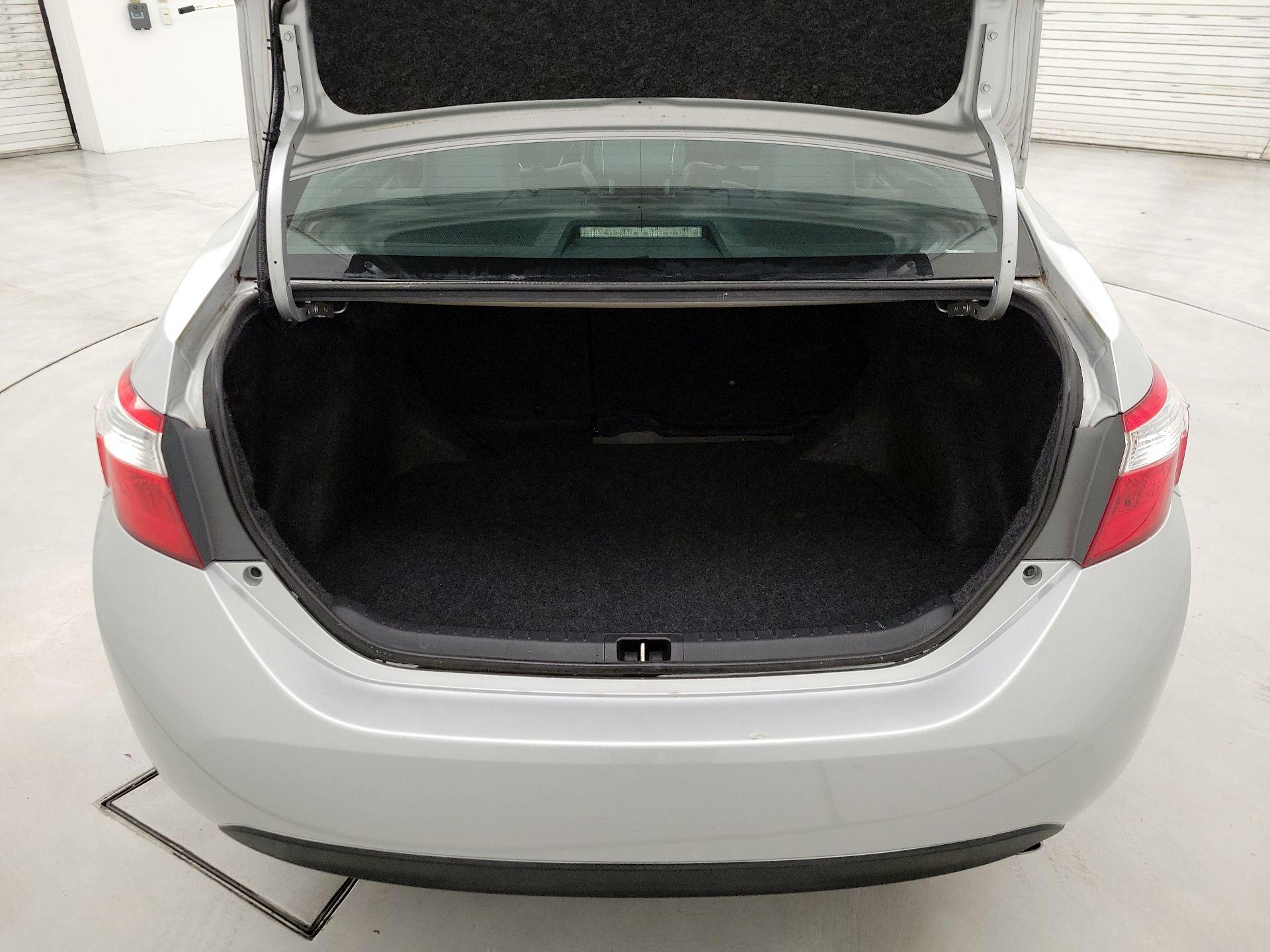 Thumbnail: 2015 Toyota Corolla - 20