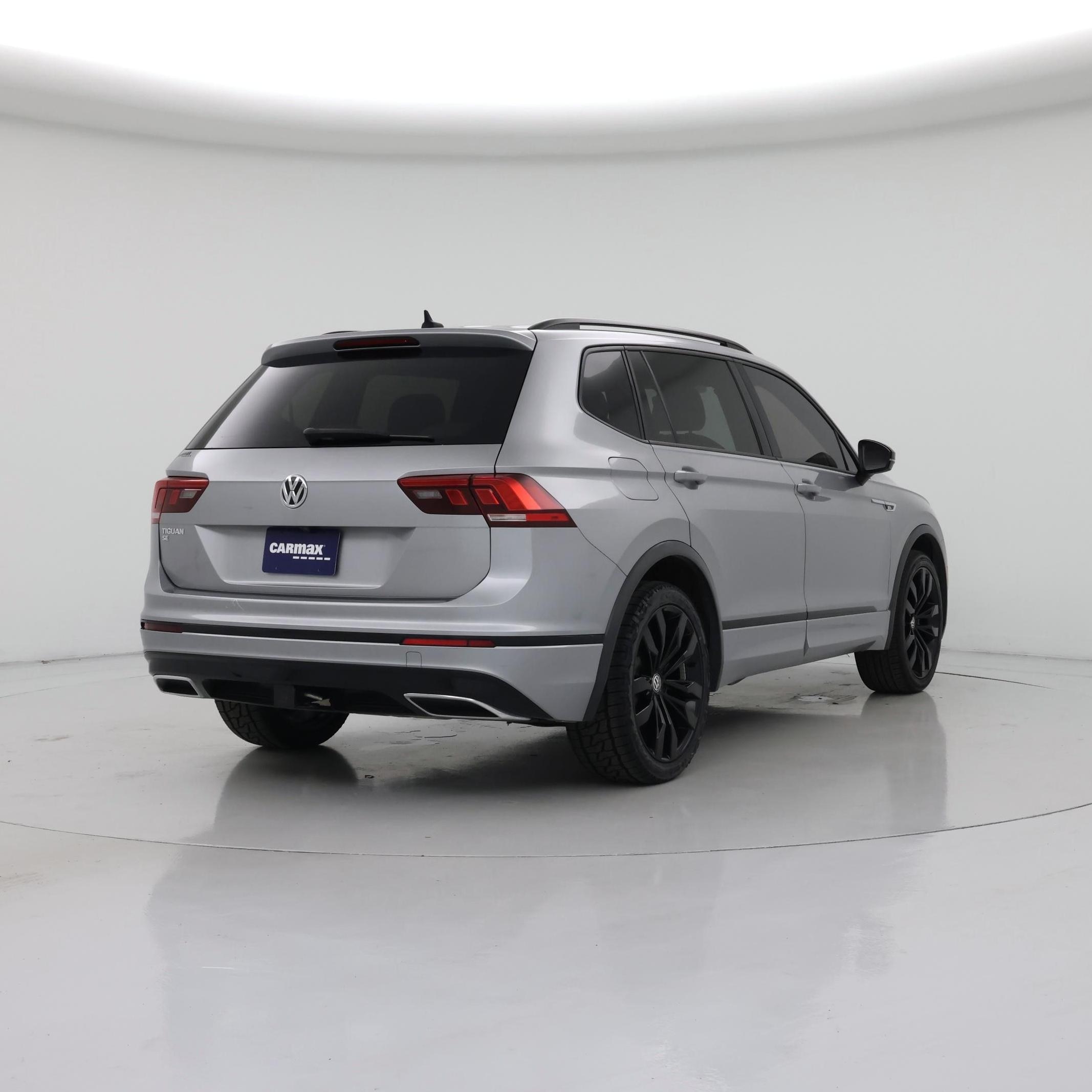 Thumbnail: 2020 Volkswagen Tiguan - 8