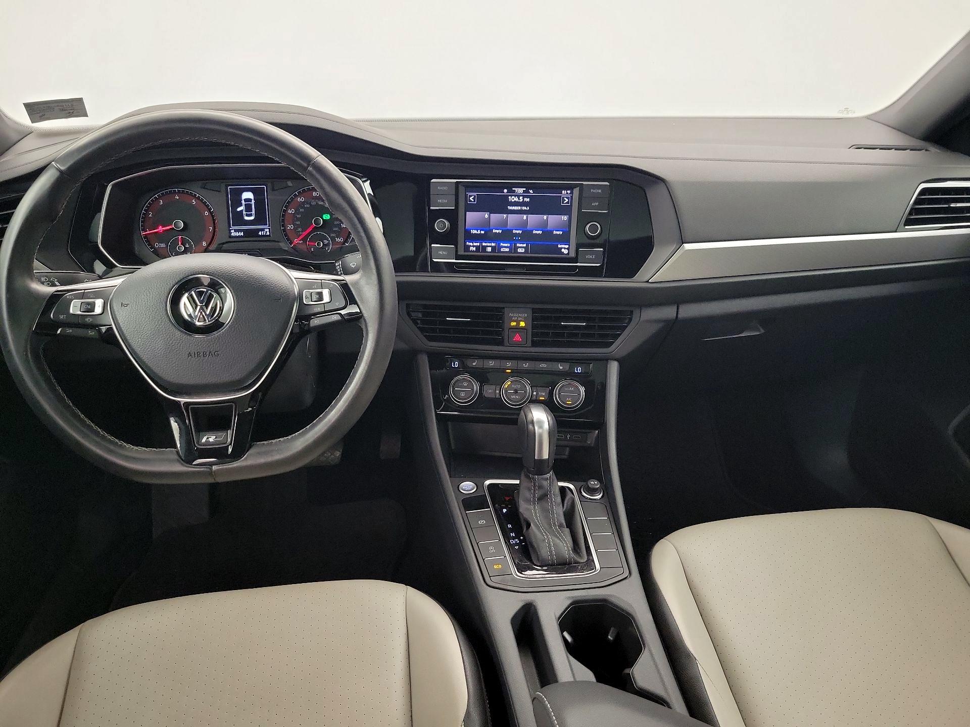 Thumbnail: 2020 Volkswagen Jetta - 9