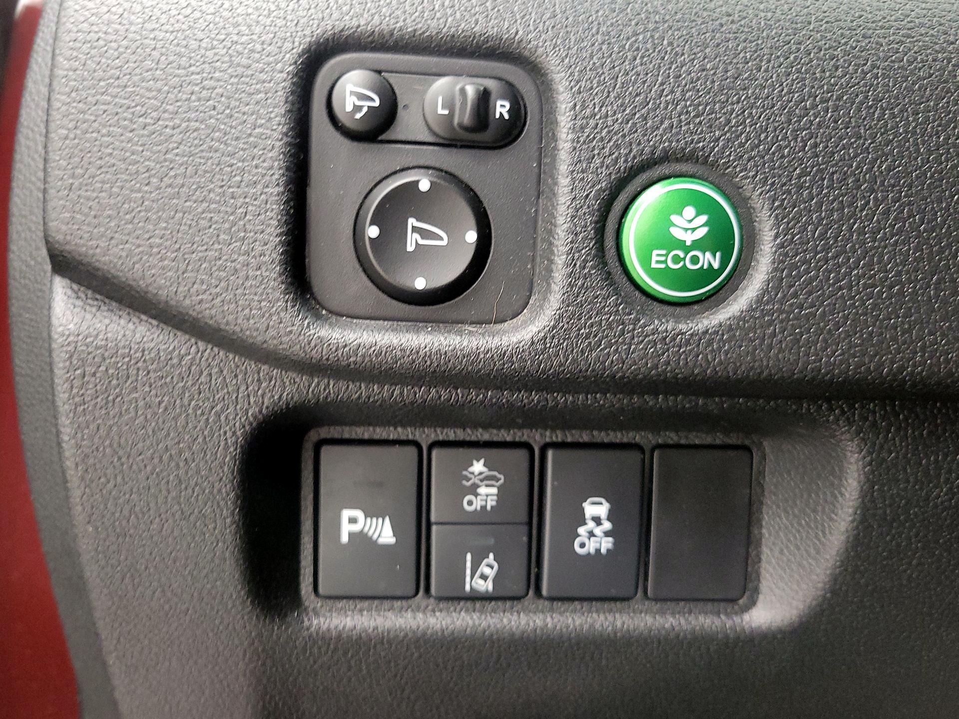 Thumbnail: 2019 Honda Passport - 13