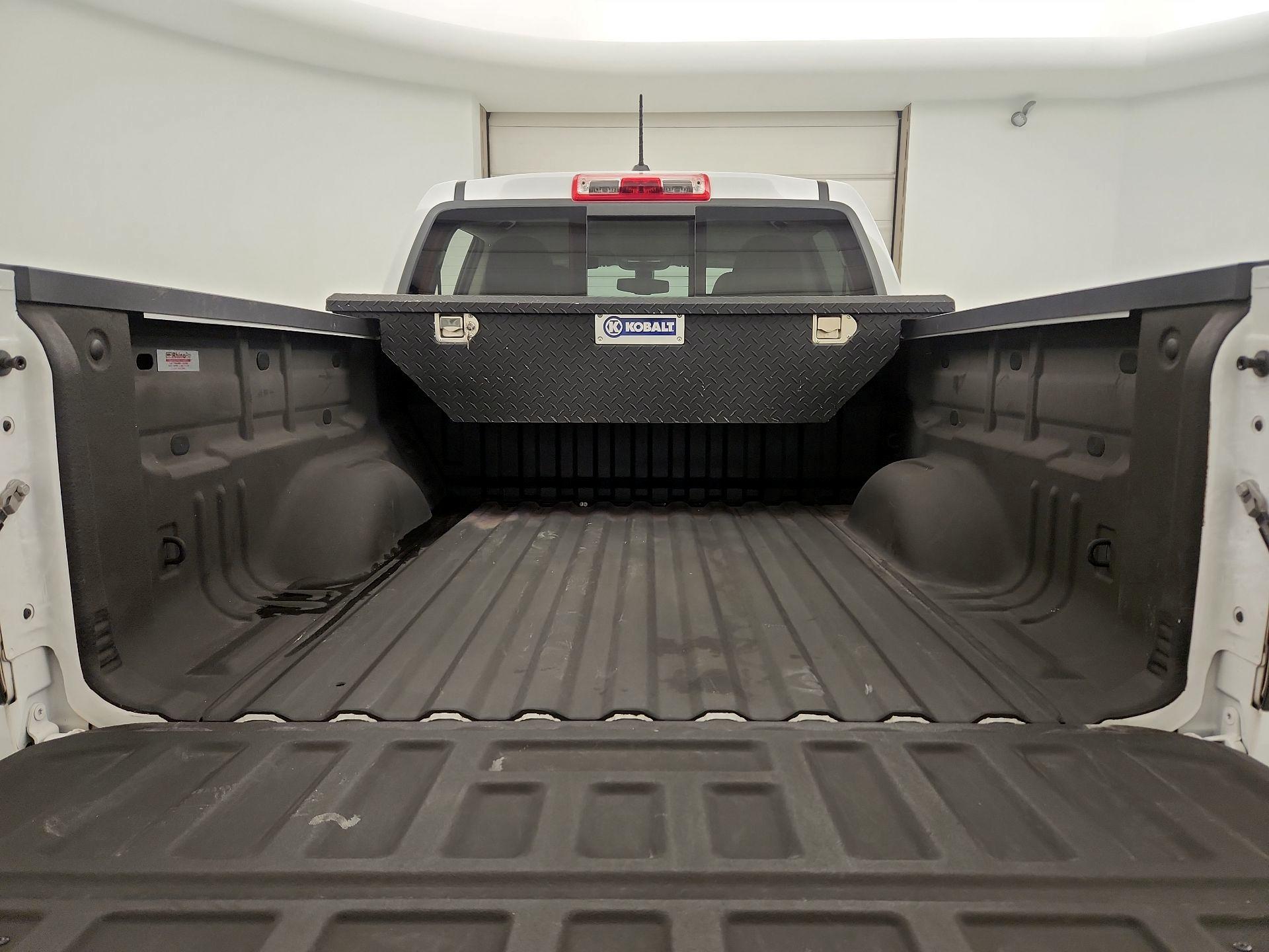 Thumbnail: 2017 Chevrolet Colorado - 20