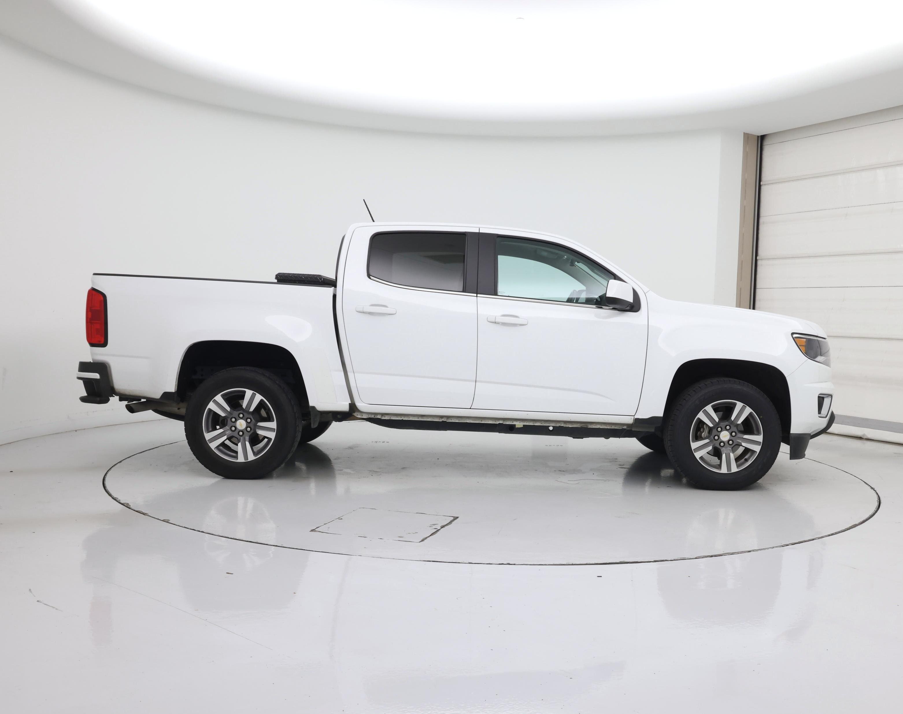 Thumbnail: 2017 Chevrolet Colorado - 7