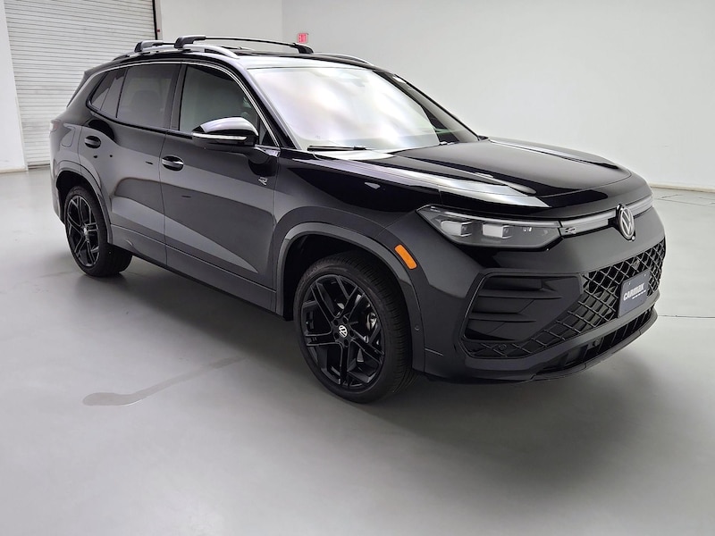 2025 Volkswagen Tiguan SEL R-Line