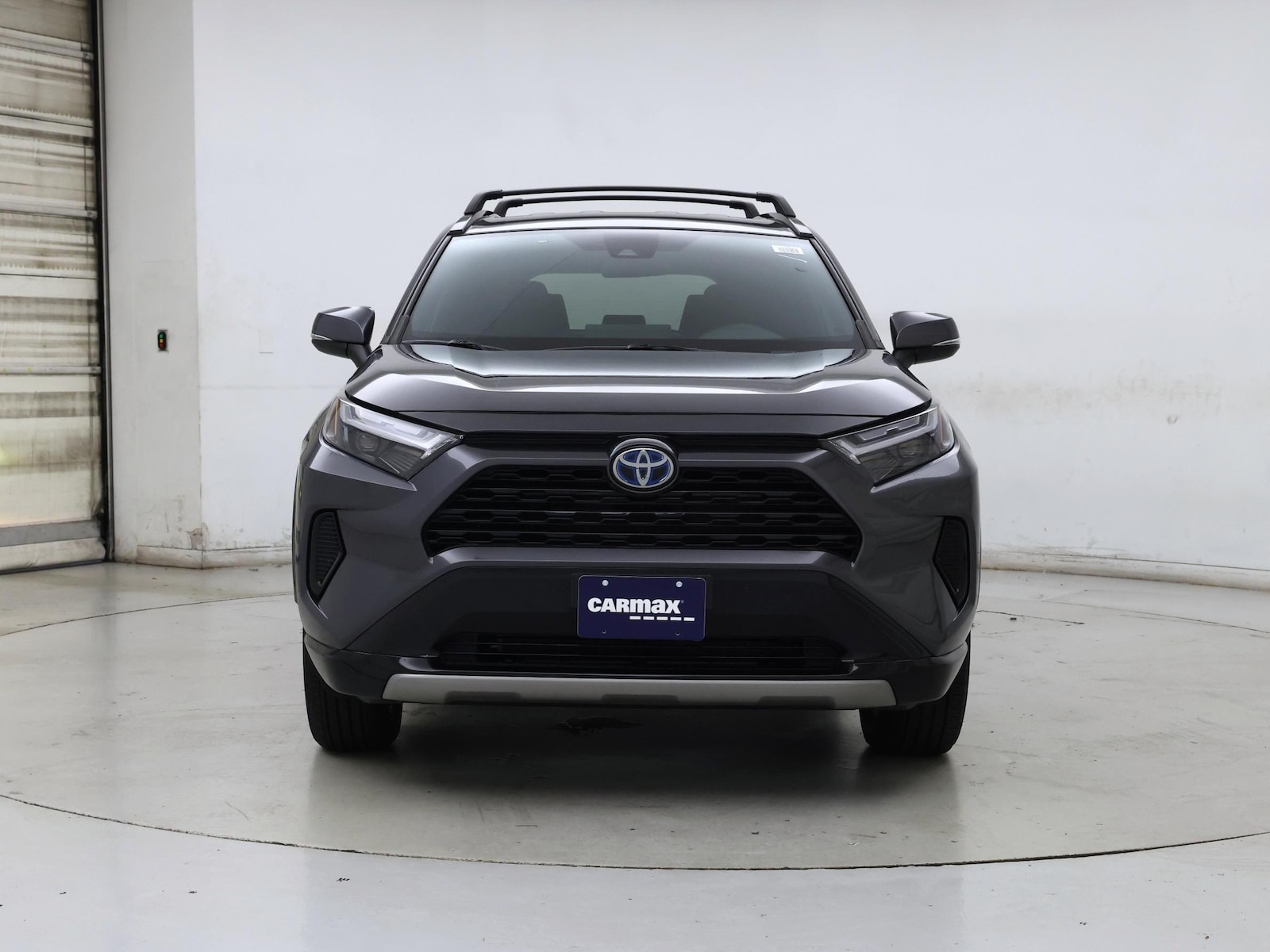 2023 Toyota RAV4 SE - Photo 6