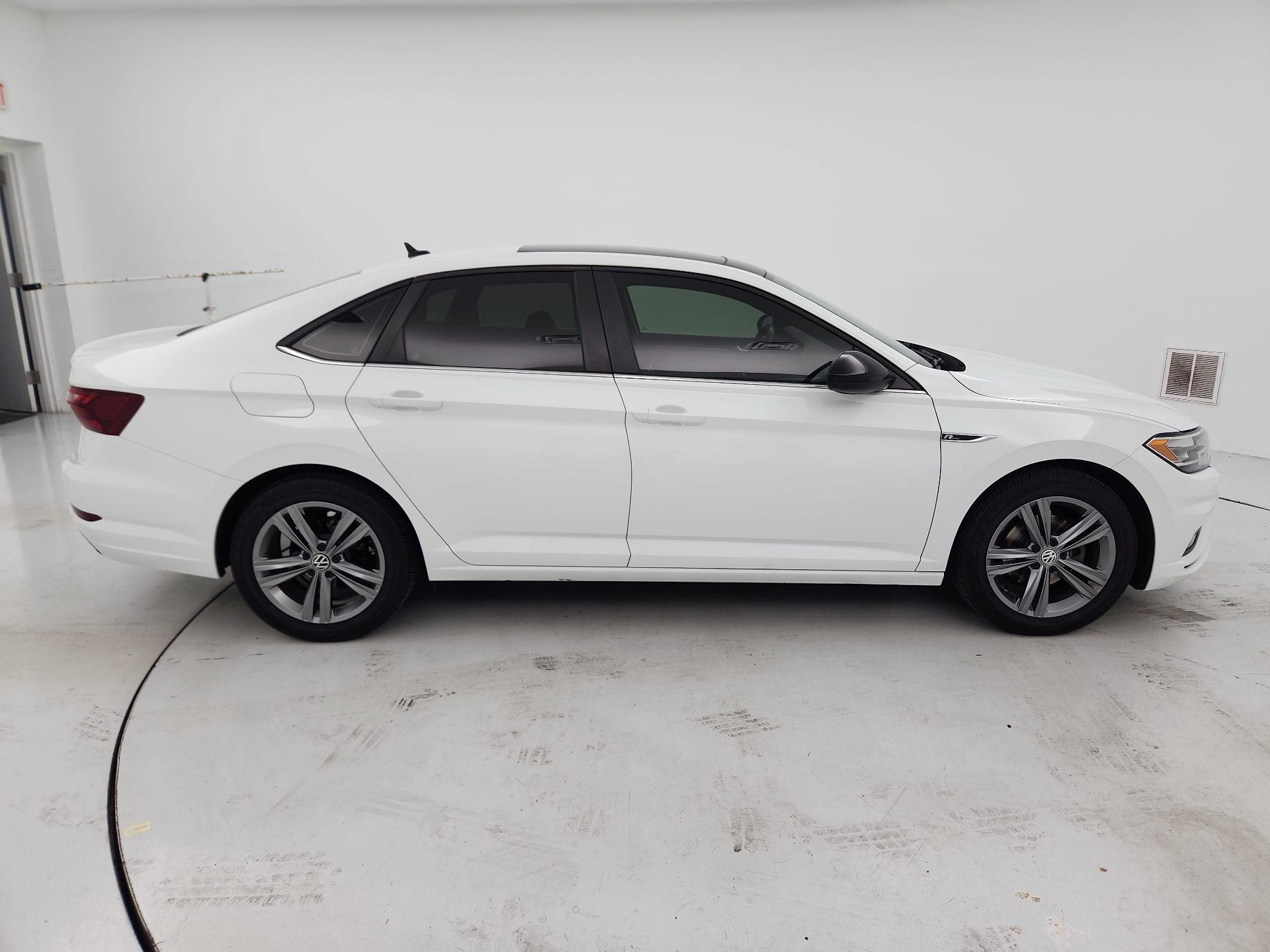 Thumbnail: 2020 Volkswagen Jetta - 4
