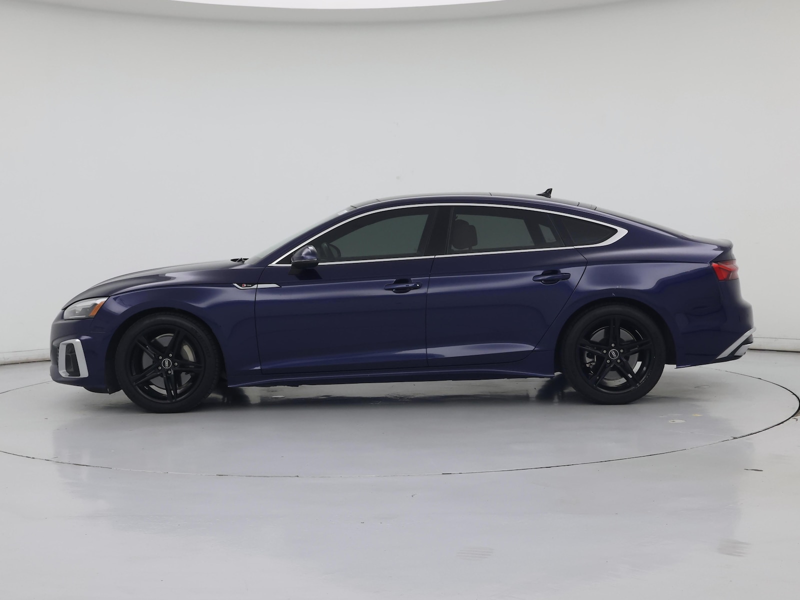 2022 Audi A5 Sportback Premium - Photo 4