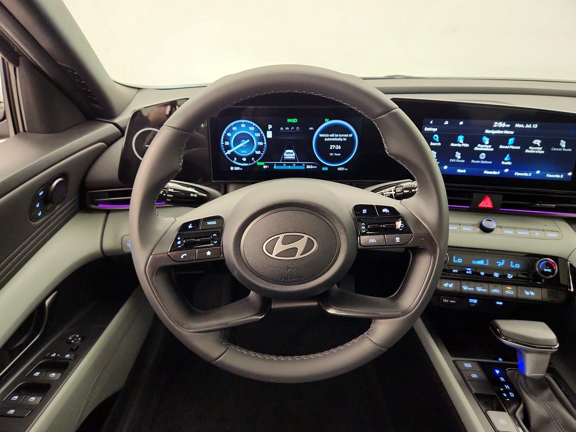 Thumbnail: 2025 Hyundai Elantra - 10