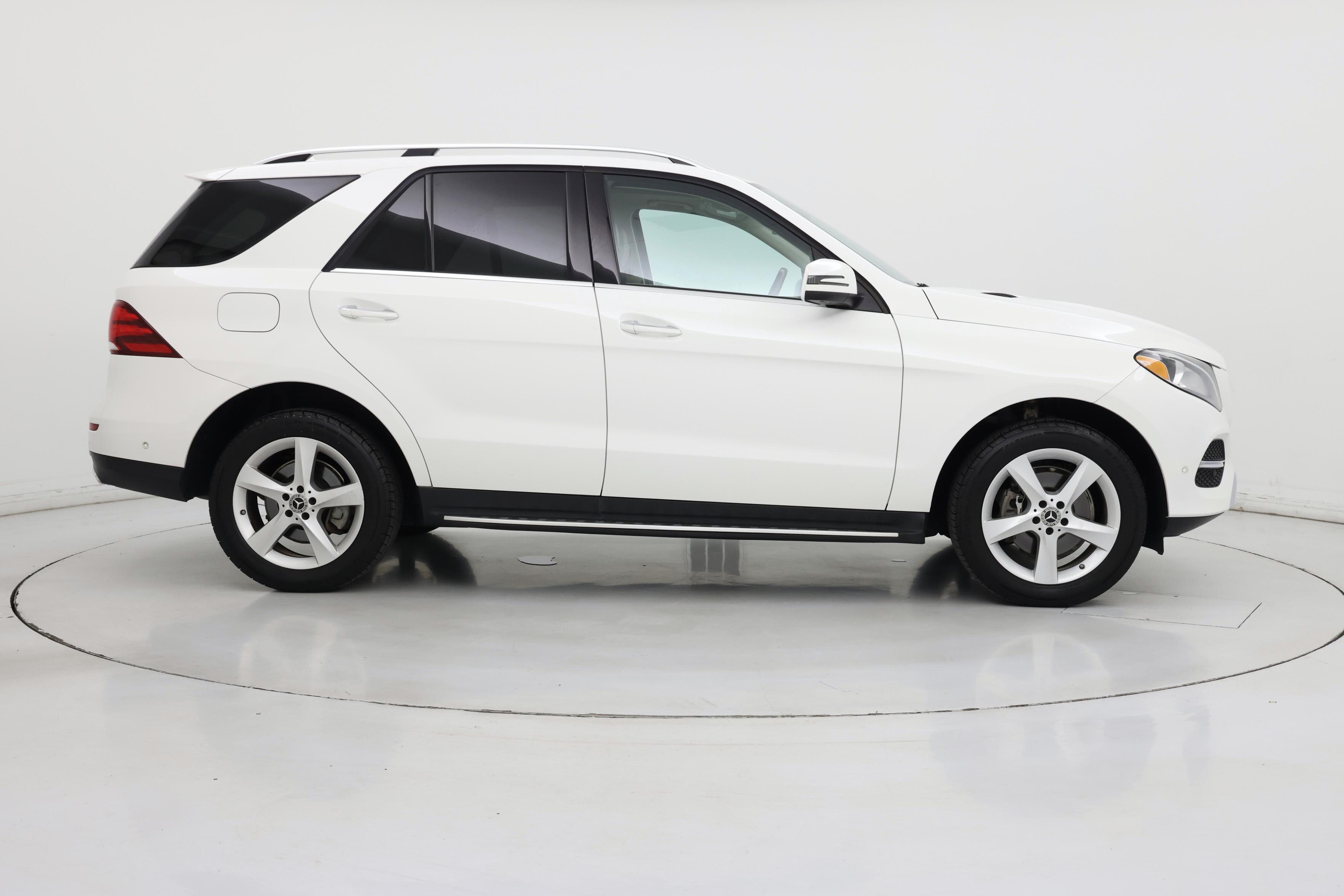 Thumbnail: 2018 Mercedes-Benz GLE - 7