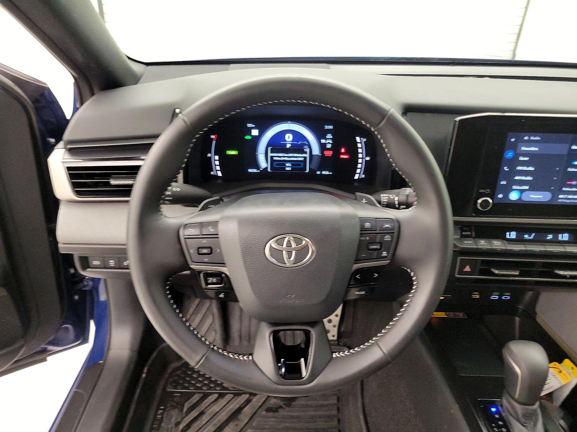 Thumbnail: 2026 Toyota Camry - 10