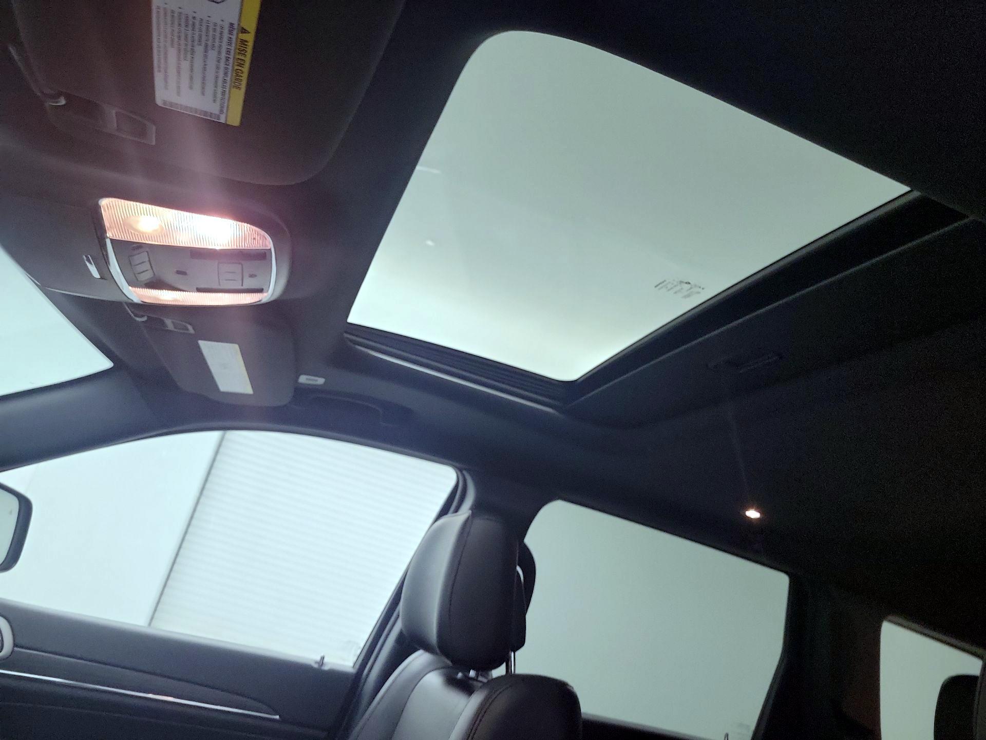 Thumbnail: 2021 Jeep Grand Cherokee - 19