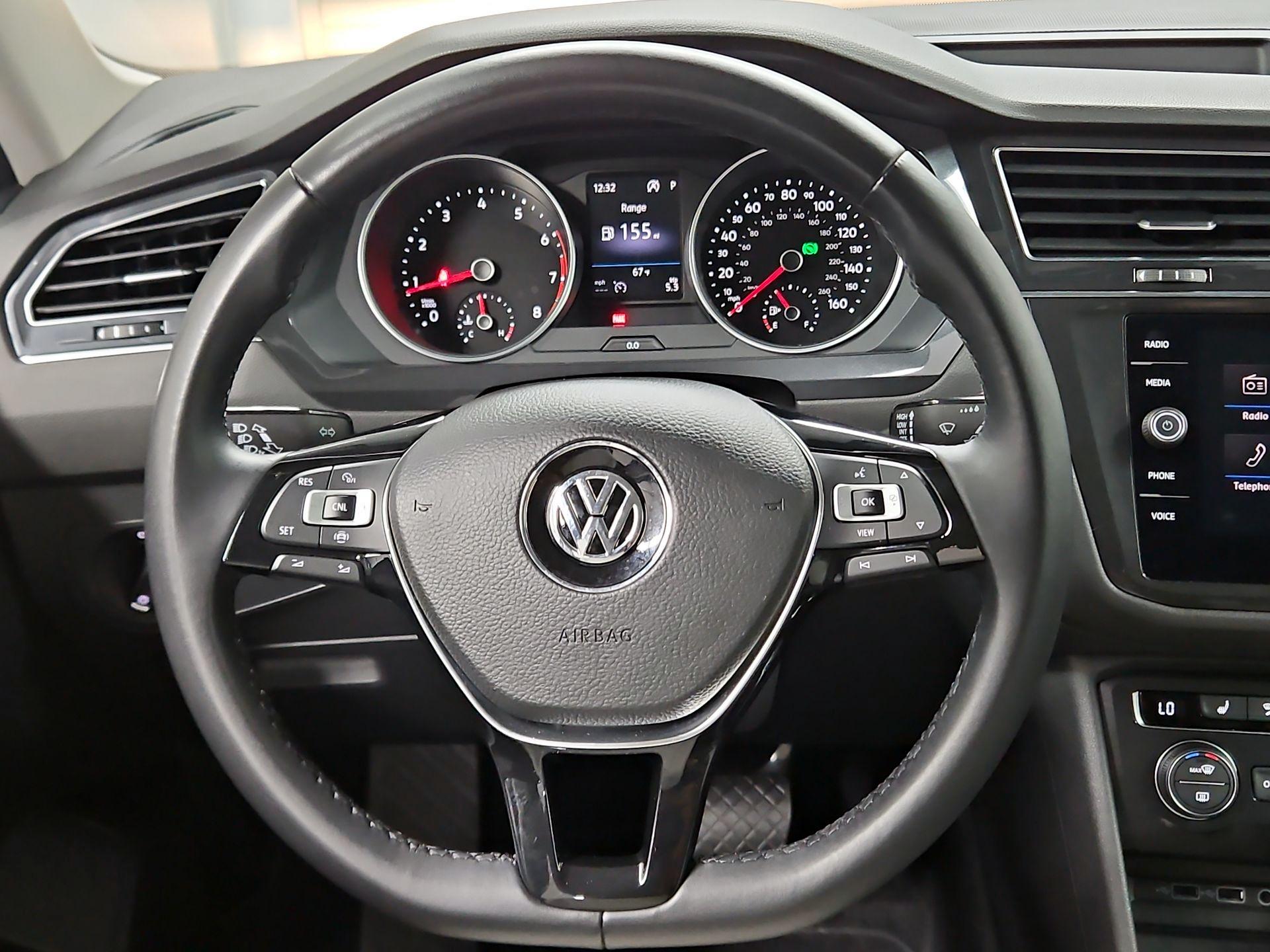 Thumbnail: 2019 Volkswagen Tiguan - 10