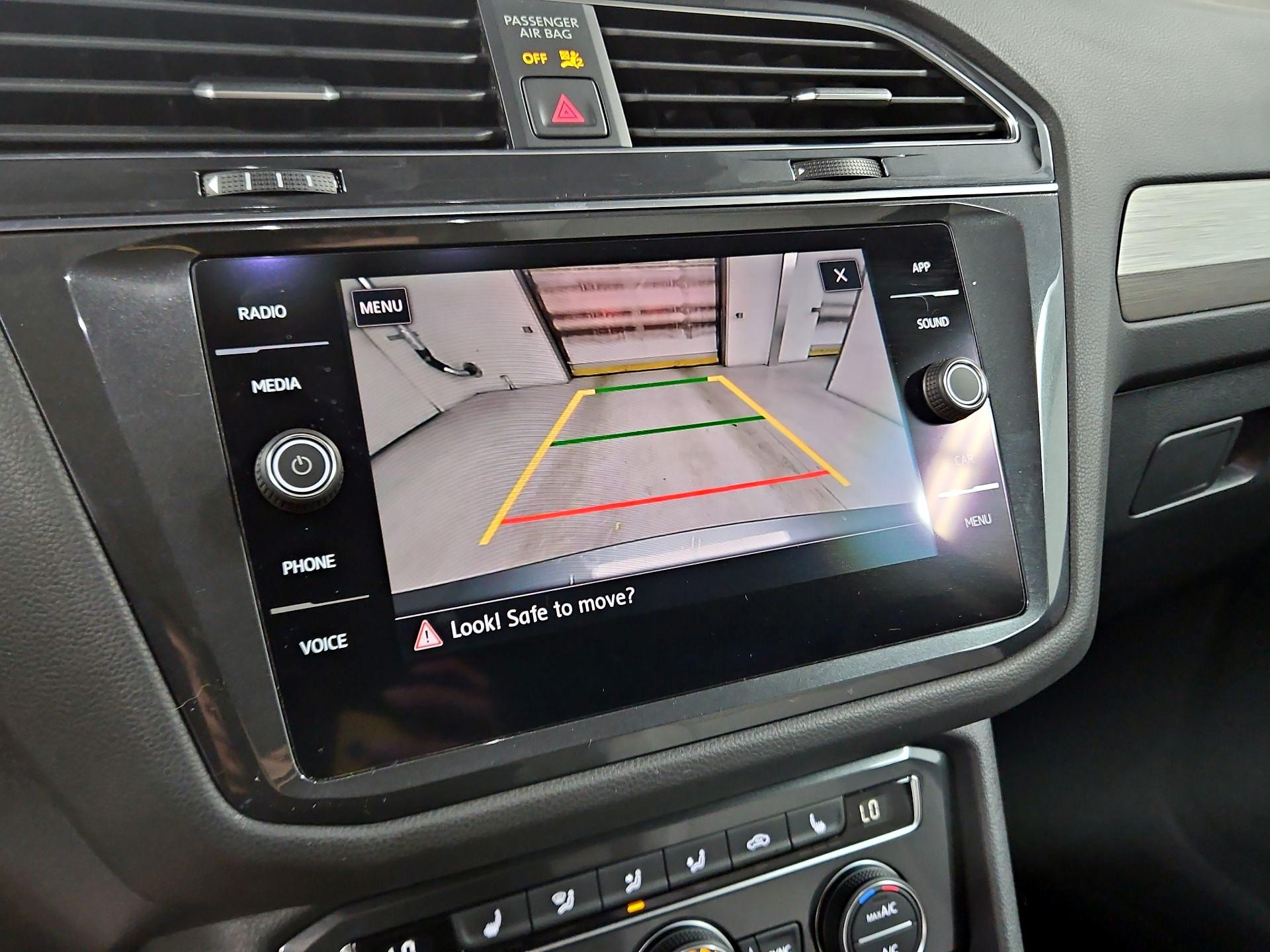 Thumbnail: 2019 Volkswagen Tiguan - 14