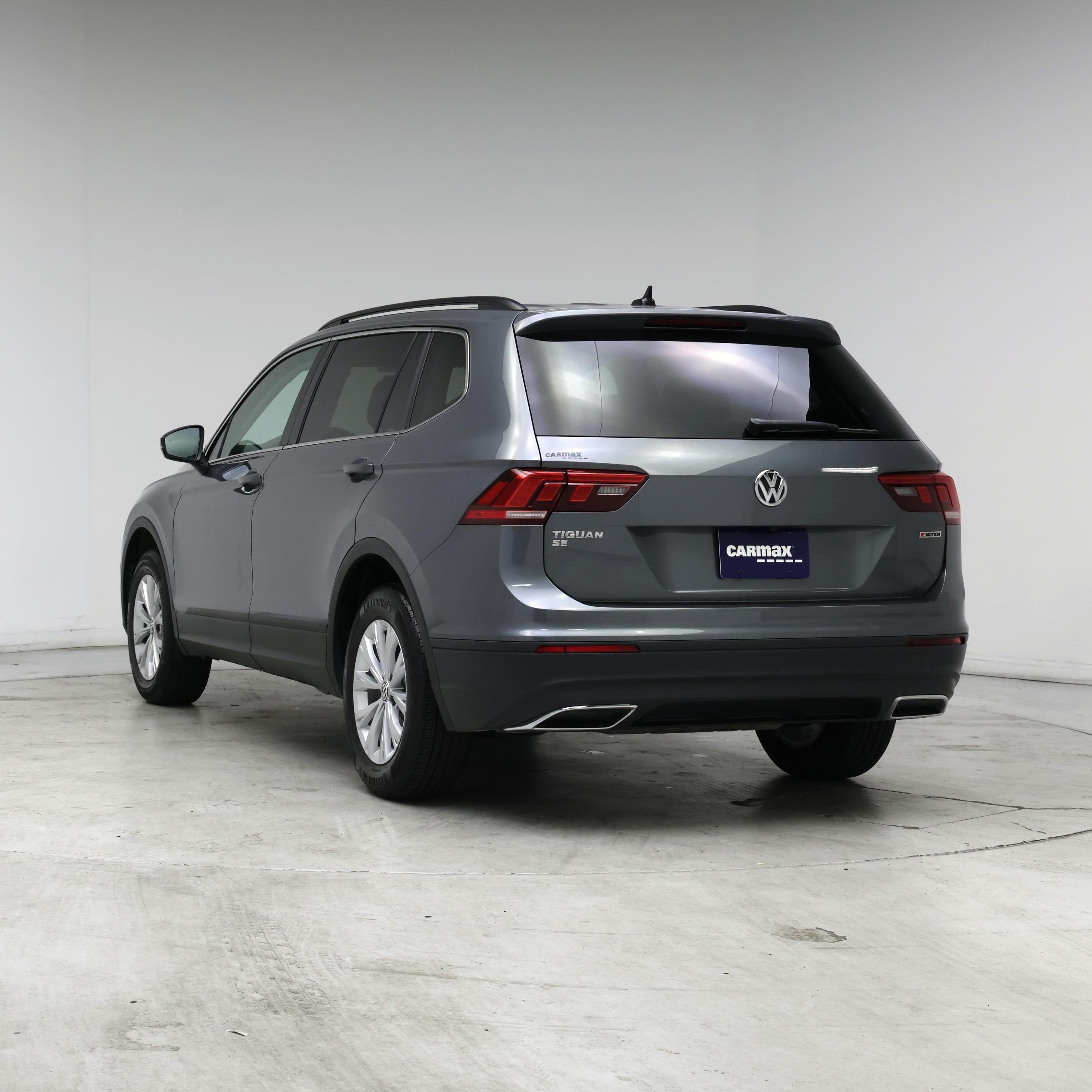 Thumbnail: 2019 Volkswagen Tiguan - 2