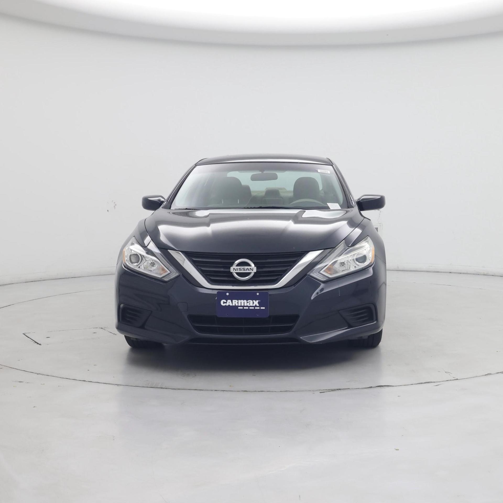Thumbnail: 2016 Nissan Altima - 5
