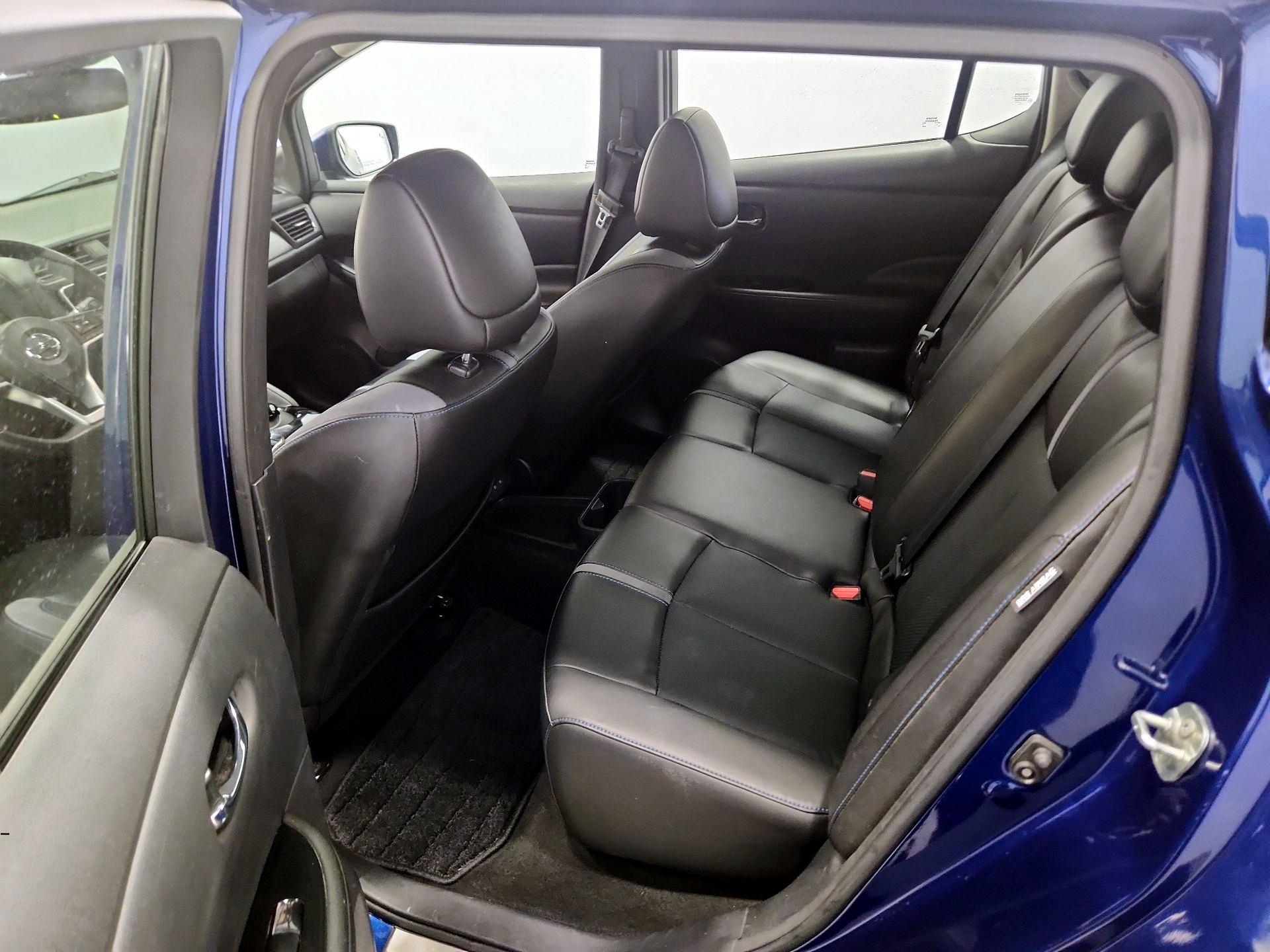 Thumbnail: 2022 Nissan Leaf - 19