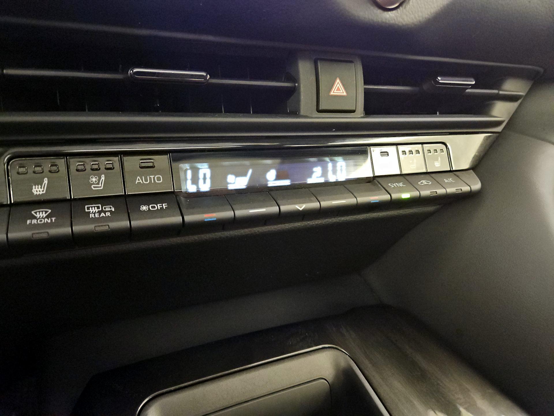 Thumbnail: 2024 Toyota Crown - 14