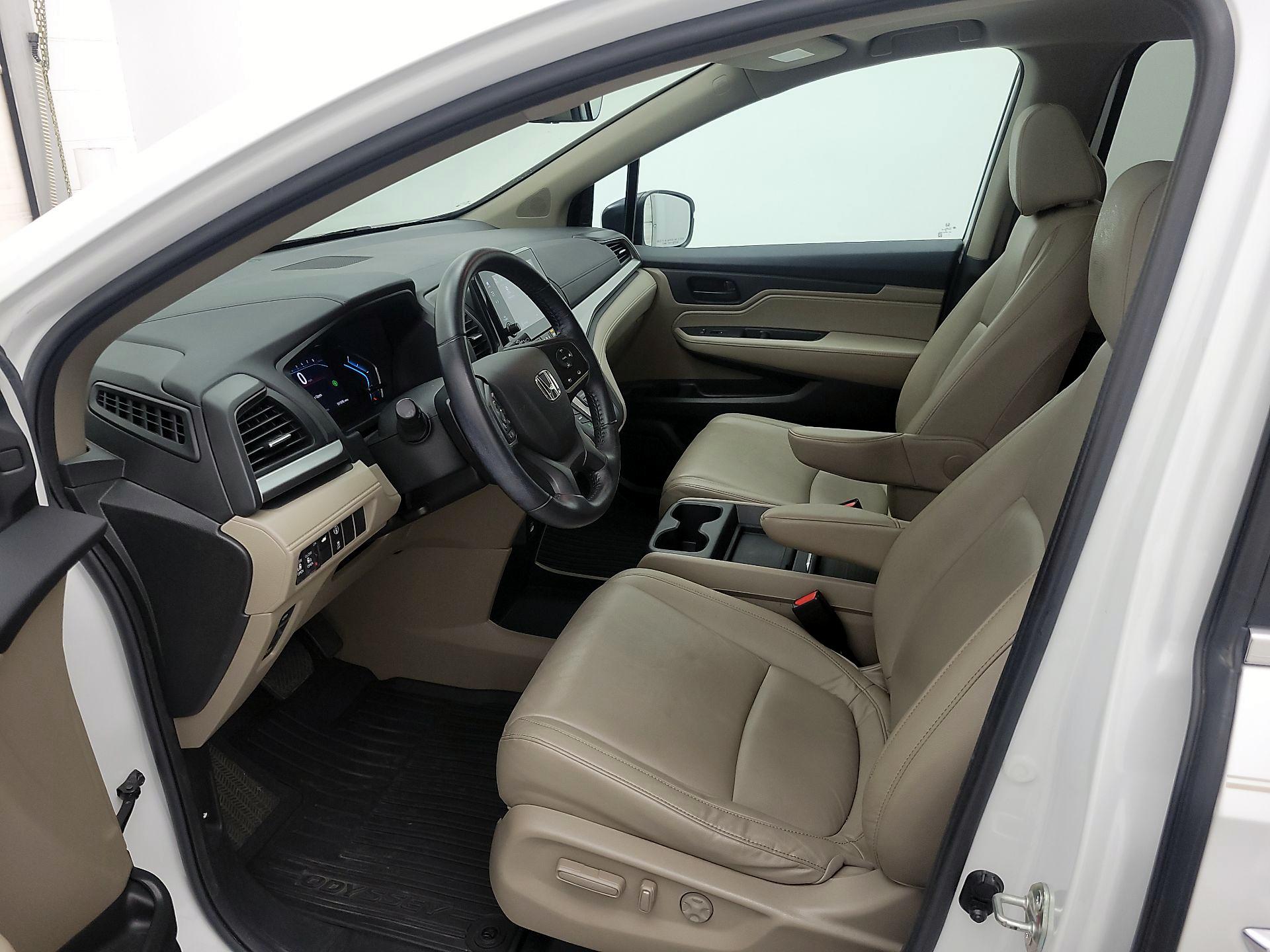 Thumbnail: 2021 Honda Odyssey - 11