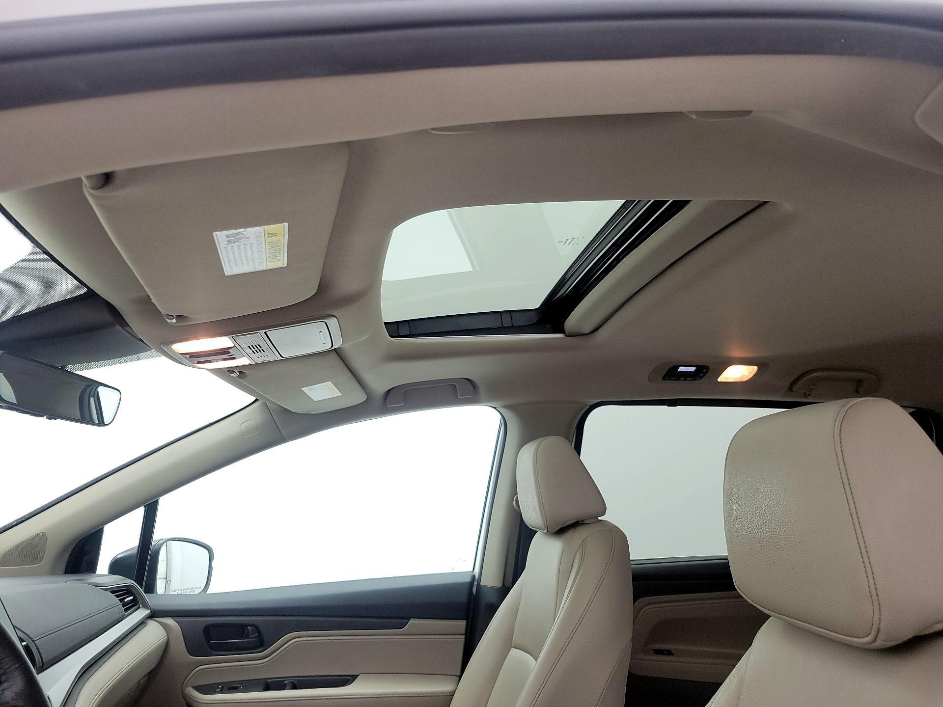 Thumbnail: 2021 Honda Odyssey - 19