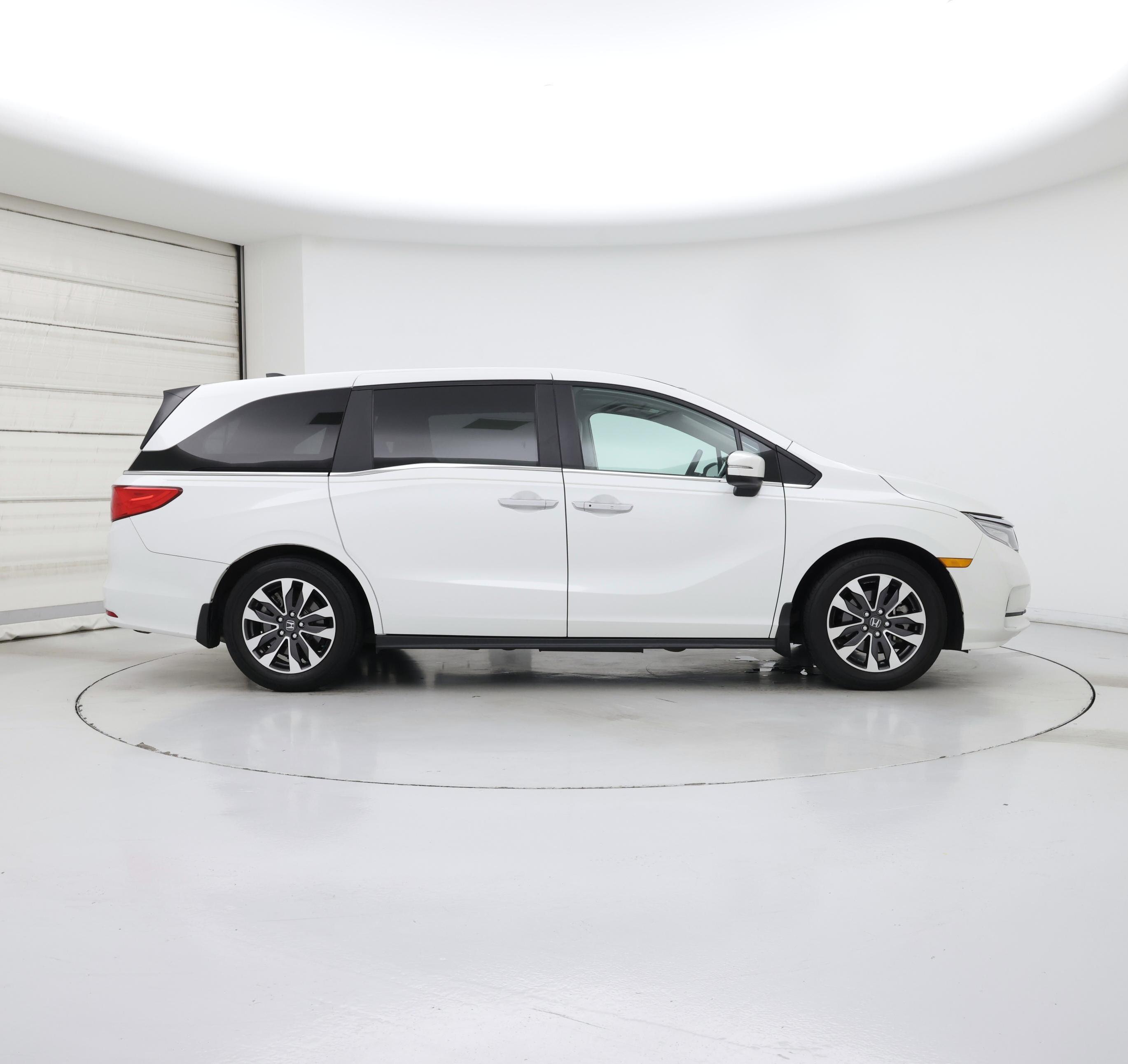 Thumbnail: 2021 Honda Odyssey - 7