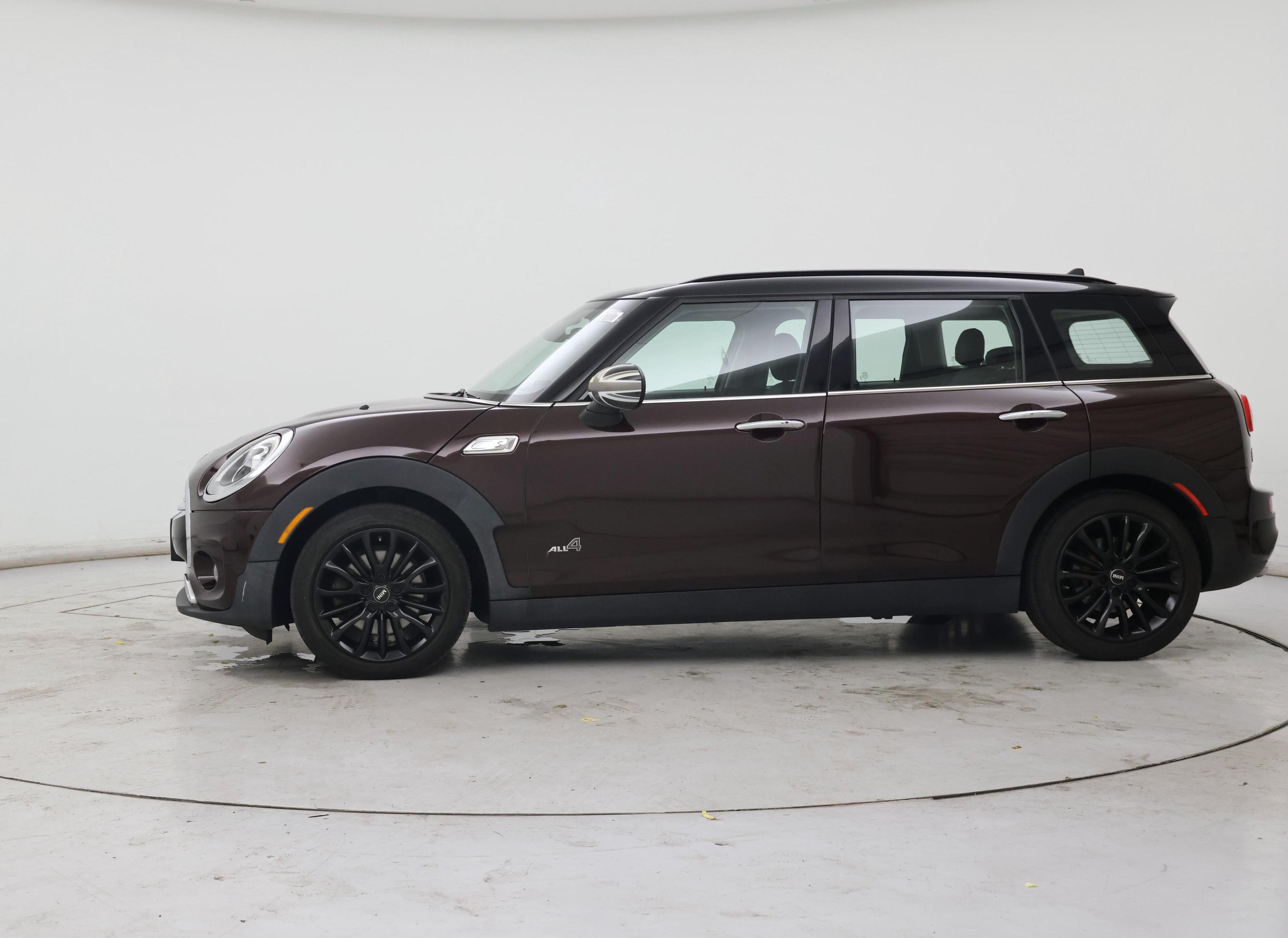 Thumbnail: 2019 MINI Cooper Clubman - 3