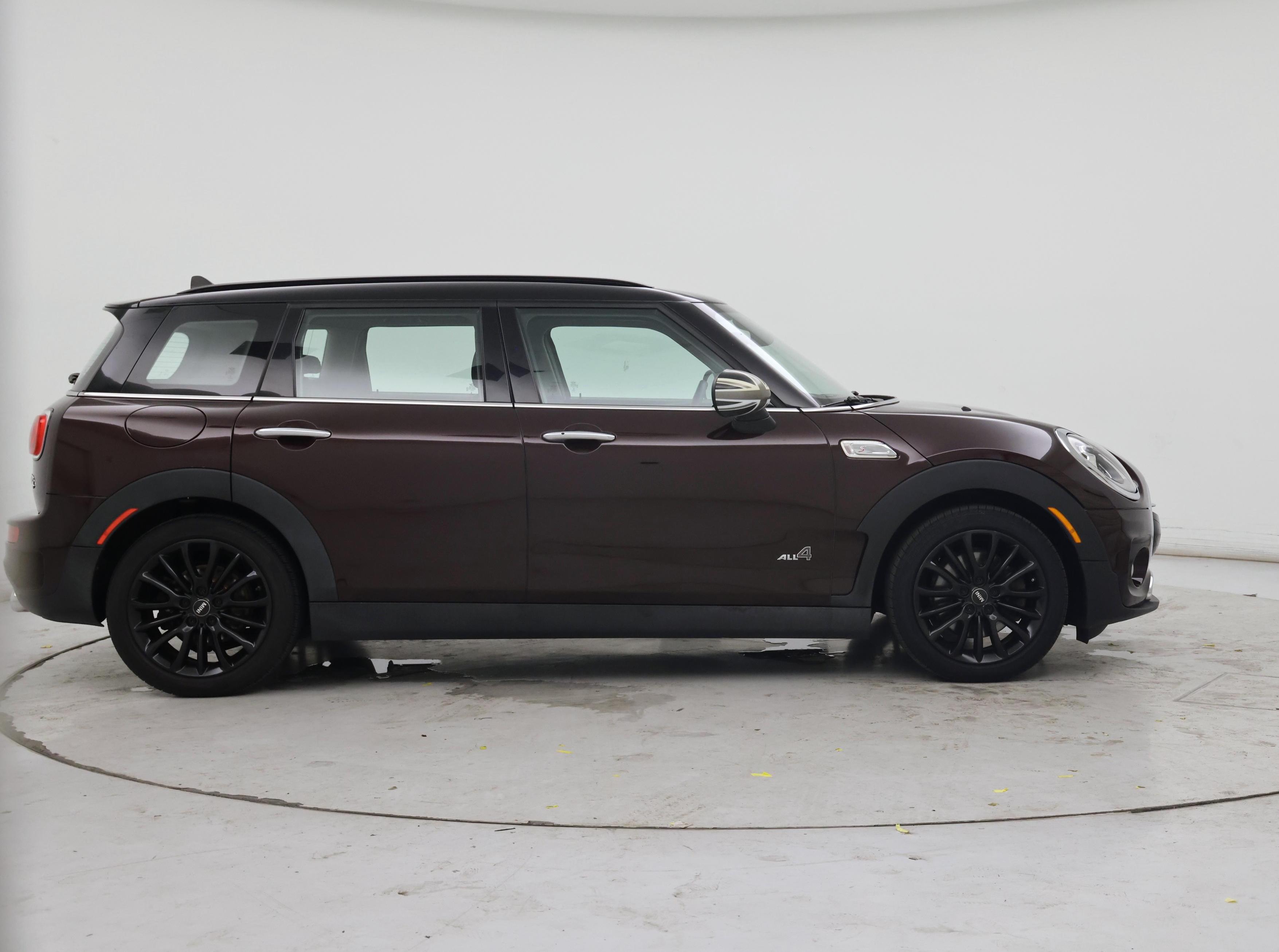 Thumbnail: 2019 MINI Cooper Clubman - 7