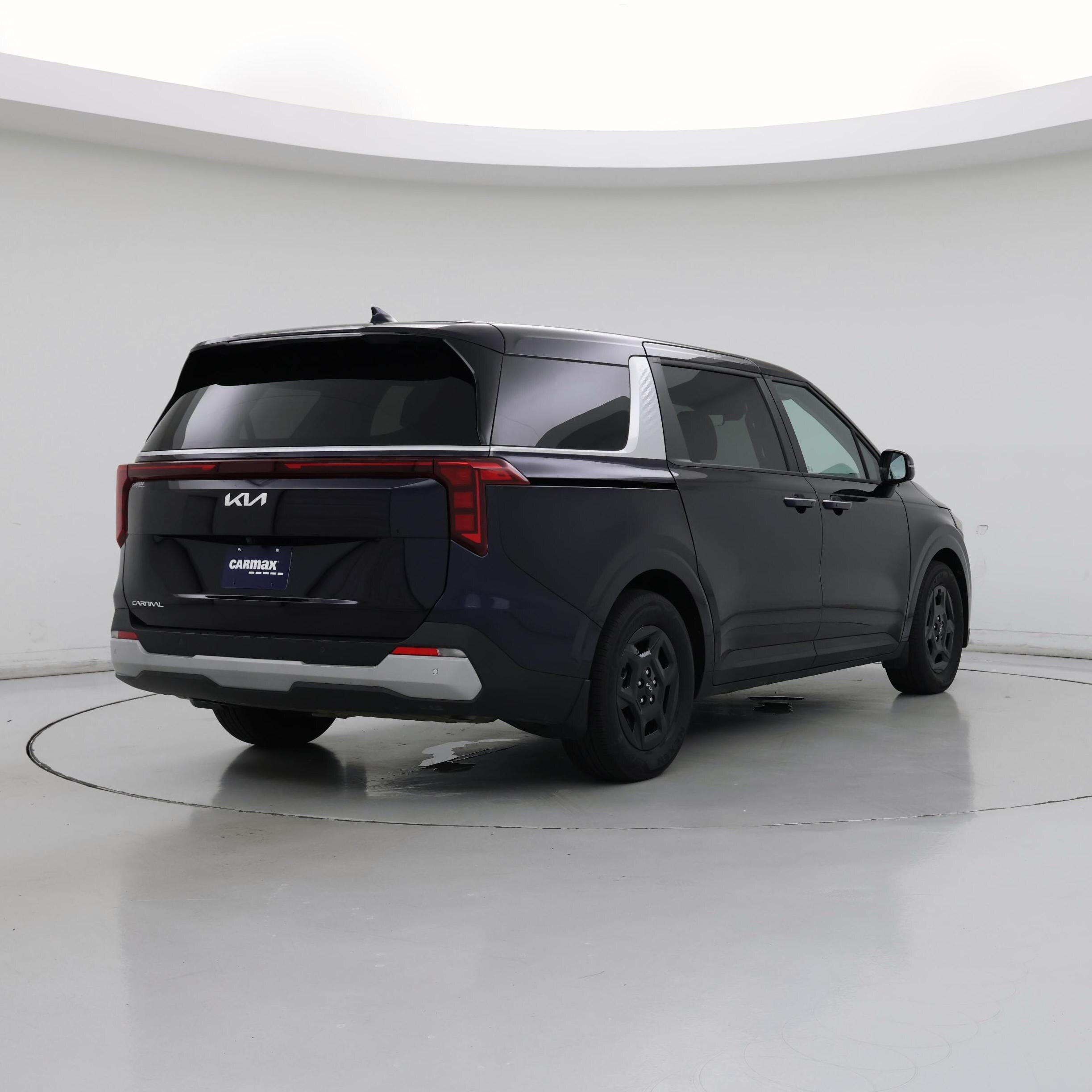 Thumbnail: 2025 Kia Carnival - 8