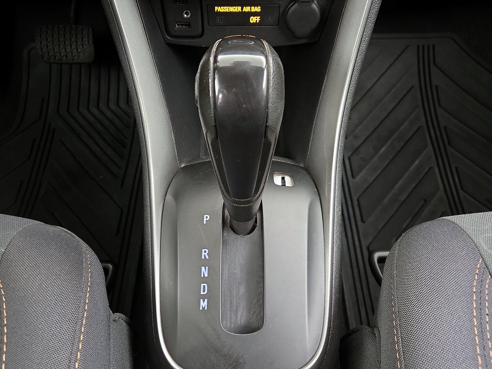 Thumbnail: 2020 Chevrolet Trax - 17
