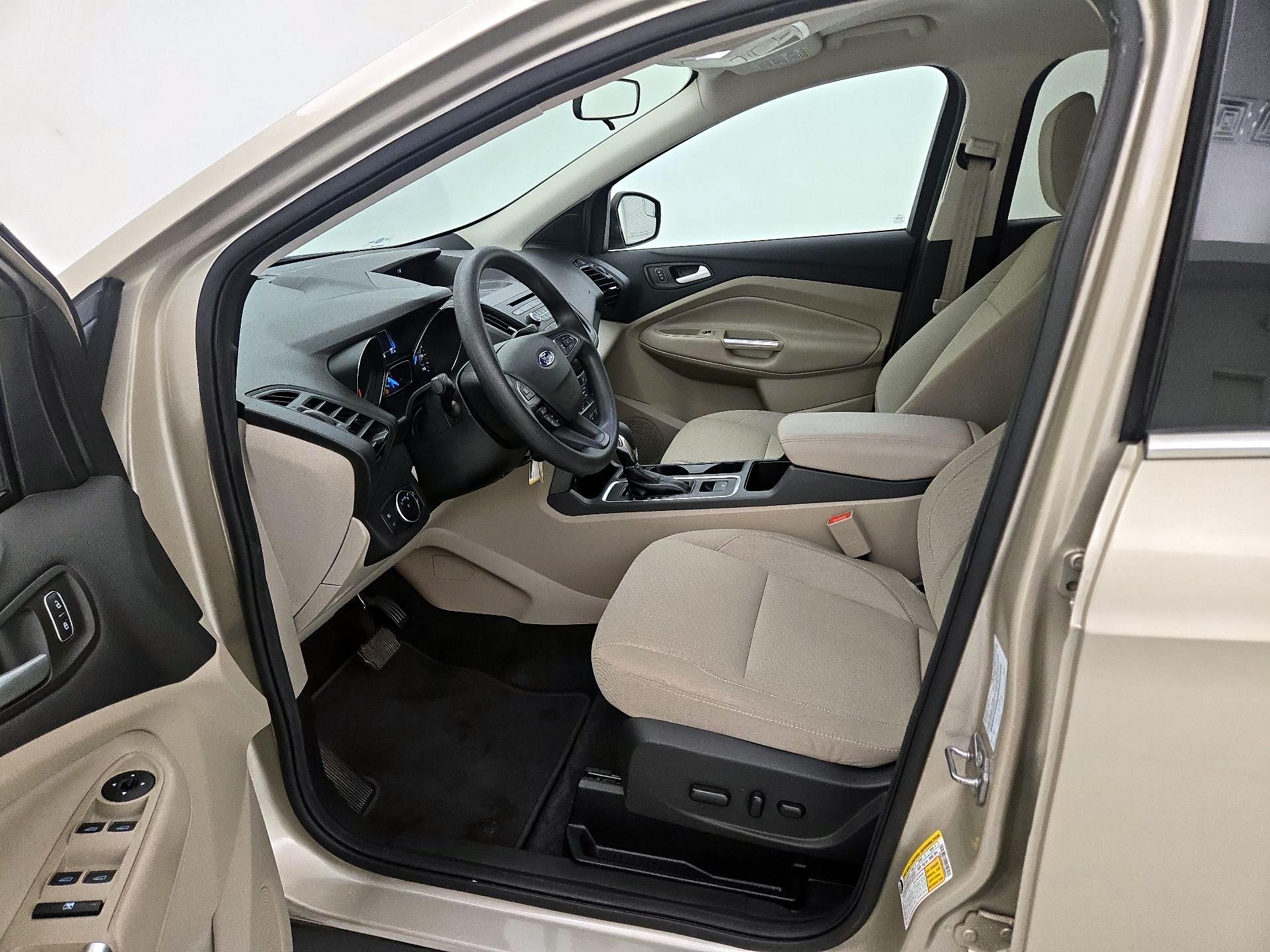 Thumbnail: 2018 Ford Escape - 11
