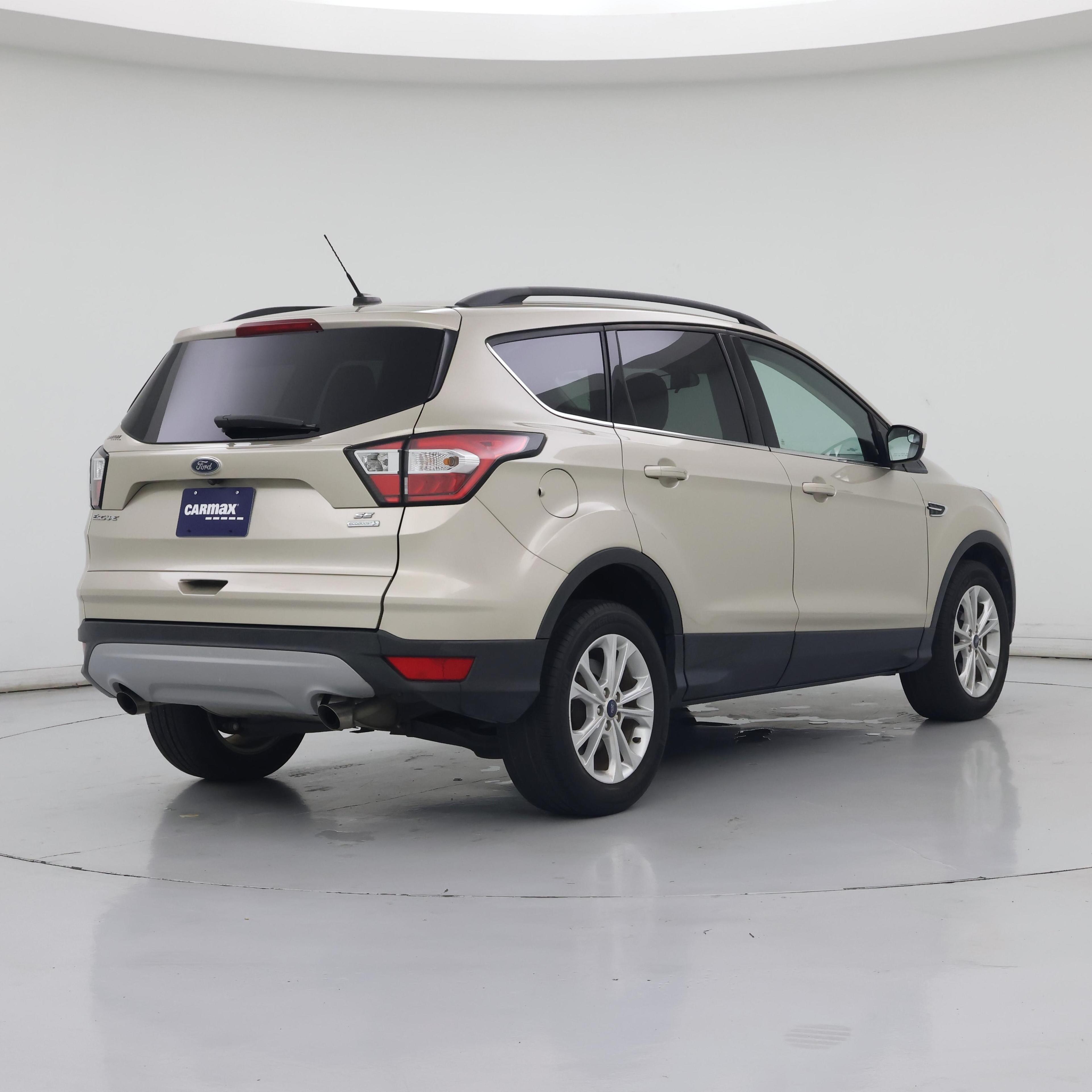 Thumbnail: 2018 Ford Escape - 8