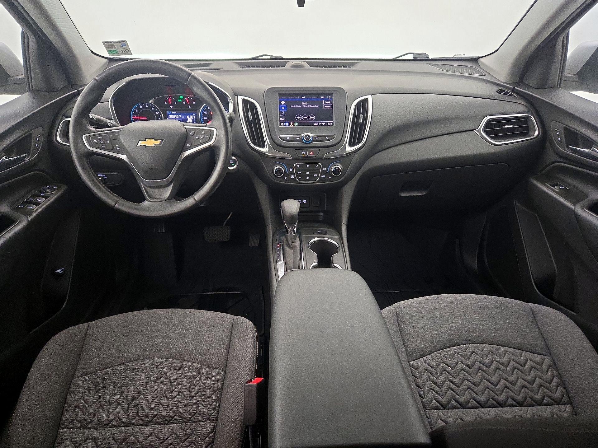 Thumbnail: 2022 Chevrolet Equinox - 9