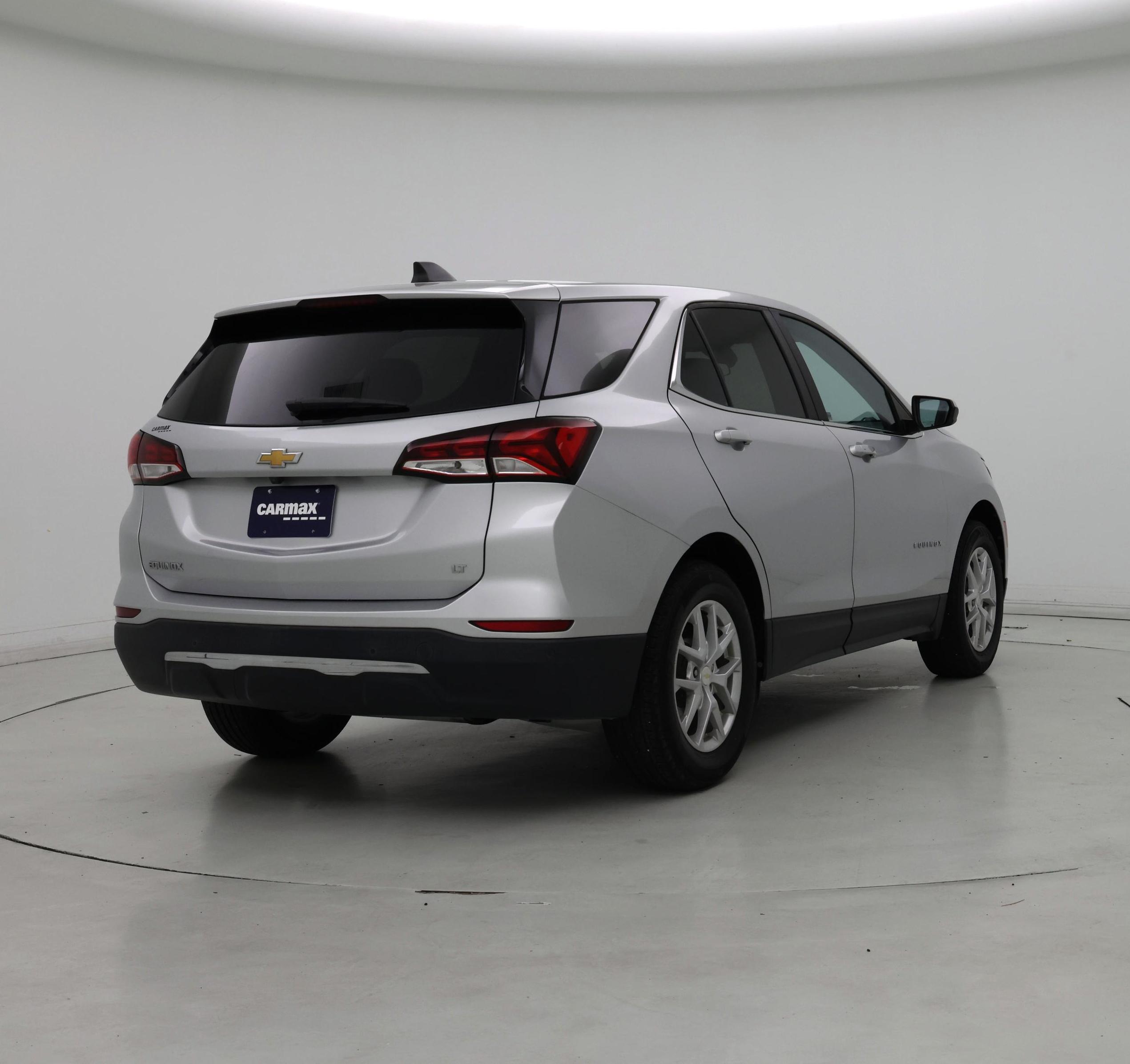 Thumbnail: 2022 Chevrolet Equinox - 8