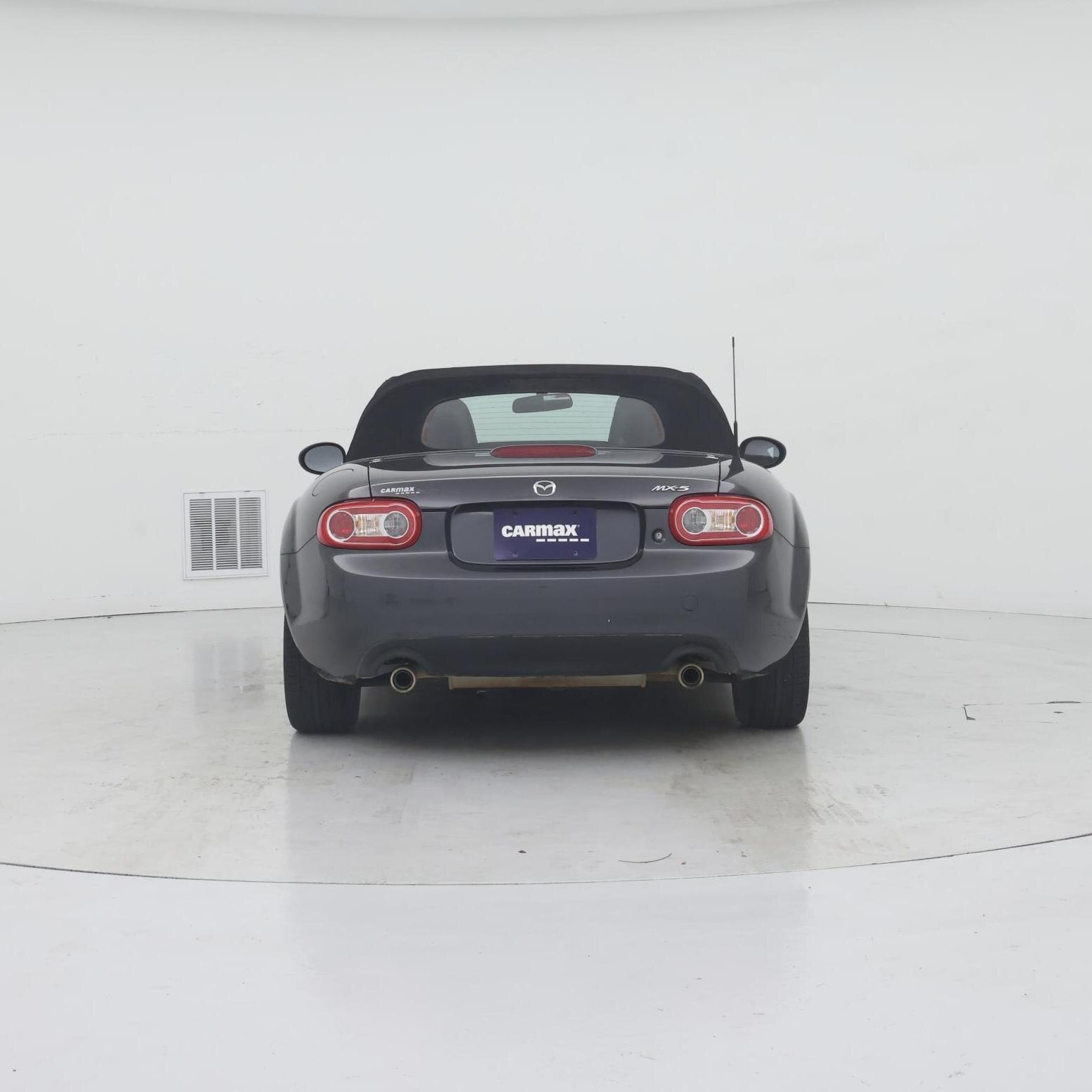 Thumbnail: 2015 Mazda MX-5 Miata - 3