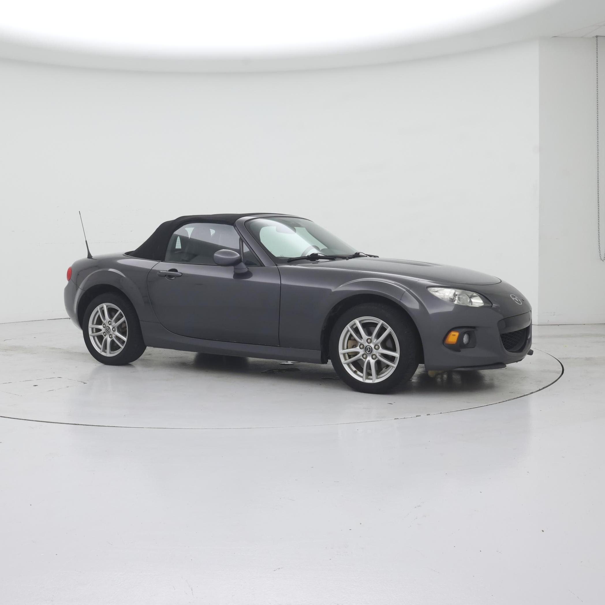 Thumbnail: 2015 Mazda MX-5 Miata - 8
