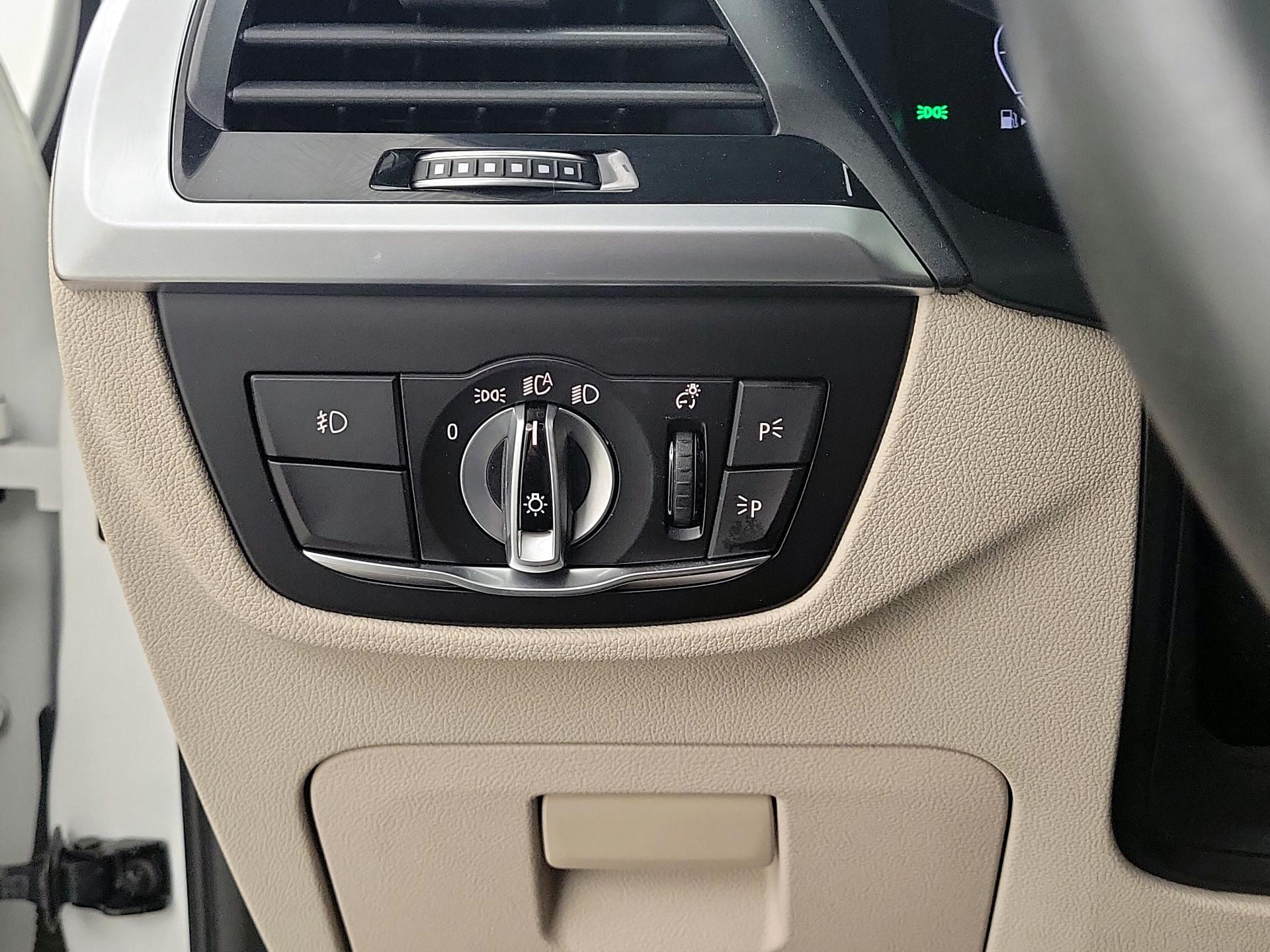 Thumbnail: 2020 BMW X3 - 13
