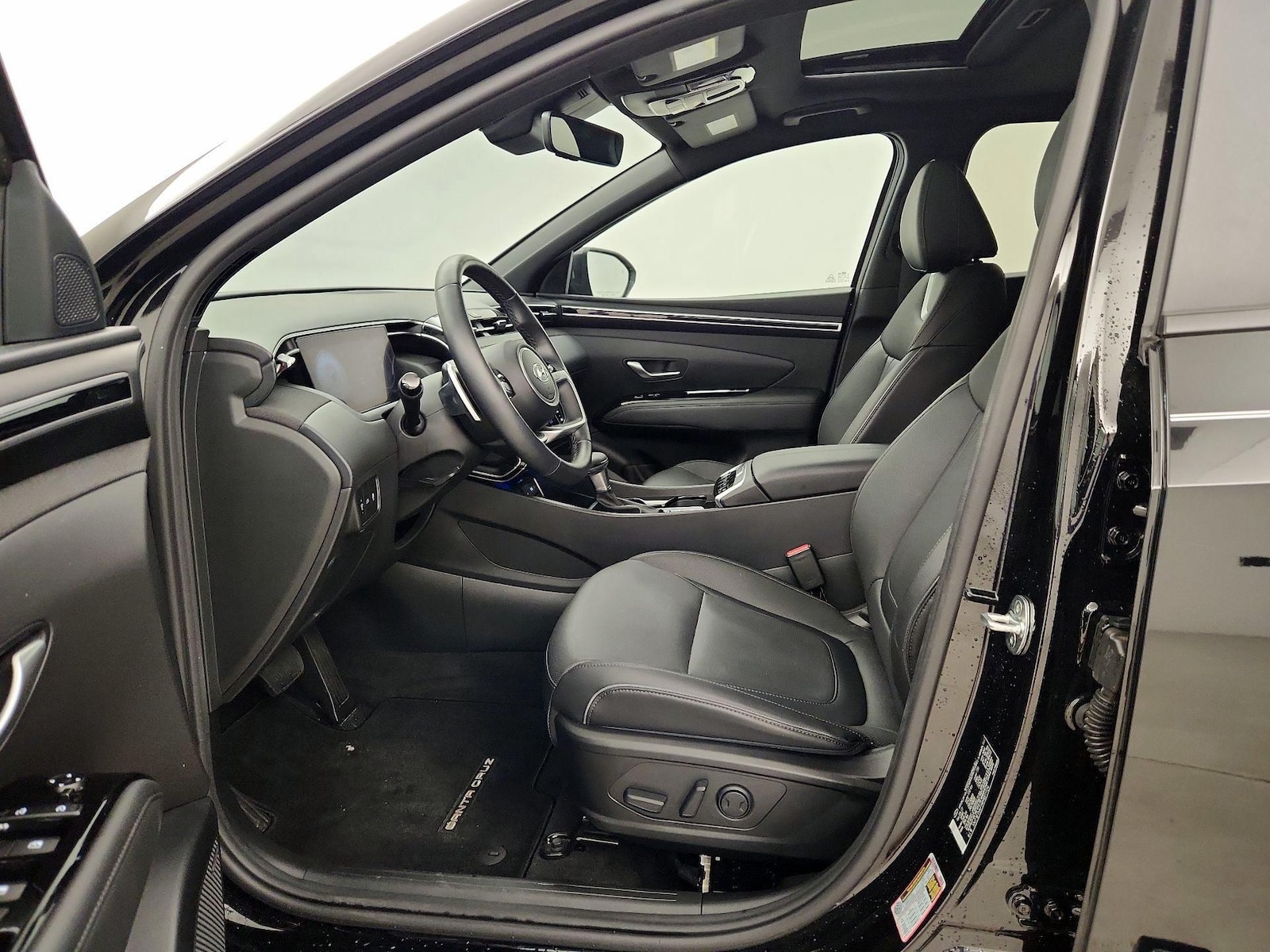 2024 Hyundai Santa Cruz Limited - Photo 12
